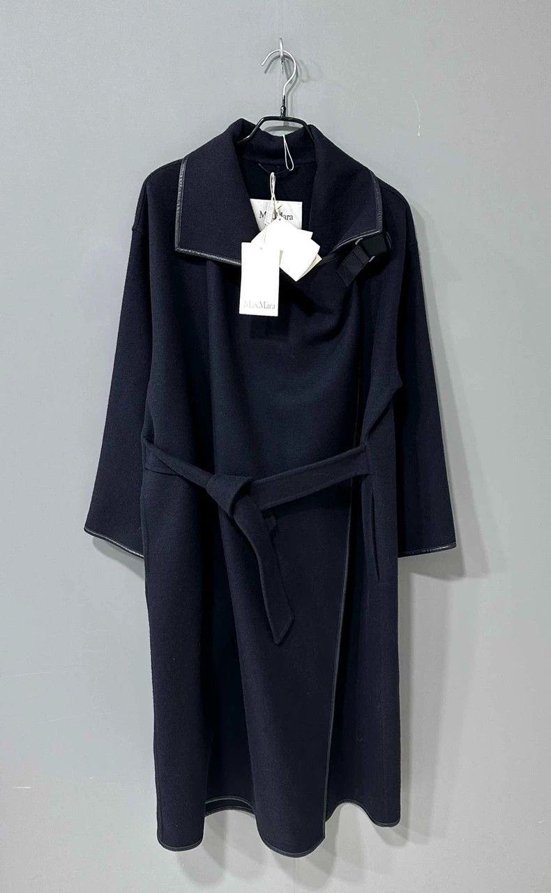 Max Mara Max Mara Coat Size S / US 4 / IT 40 - 1 Thumbnail