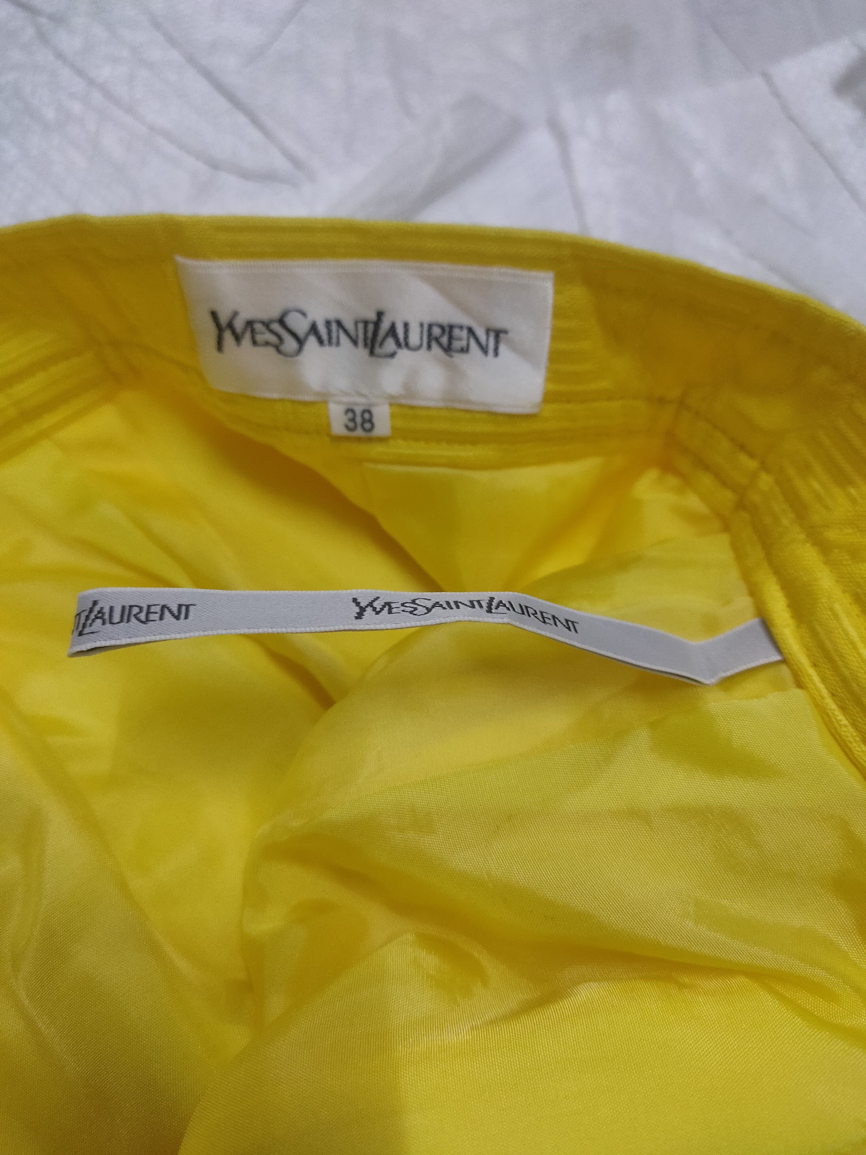 Yves Saint Laurent Yves saint Laurent mini skirt Size 25" / US 0 / IT 36 - 5 Thumbnail