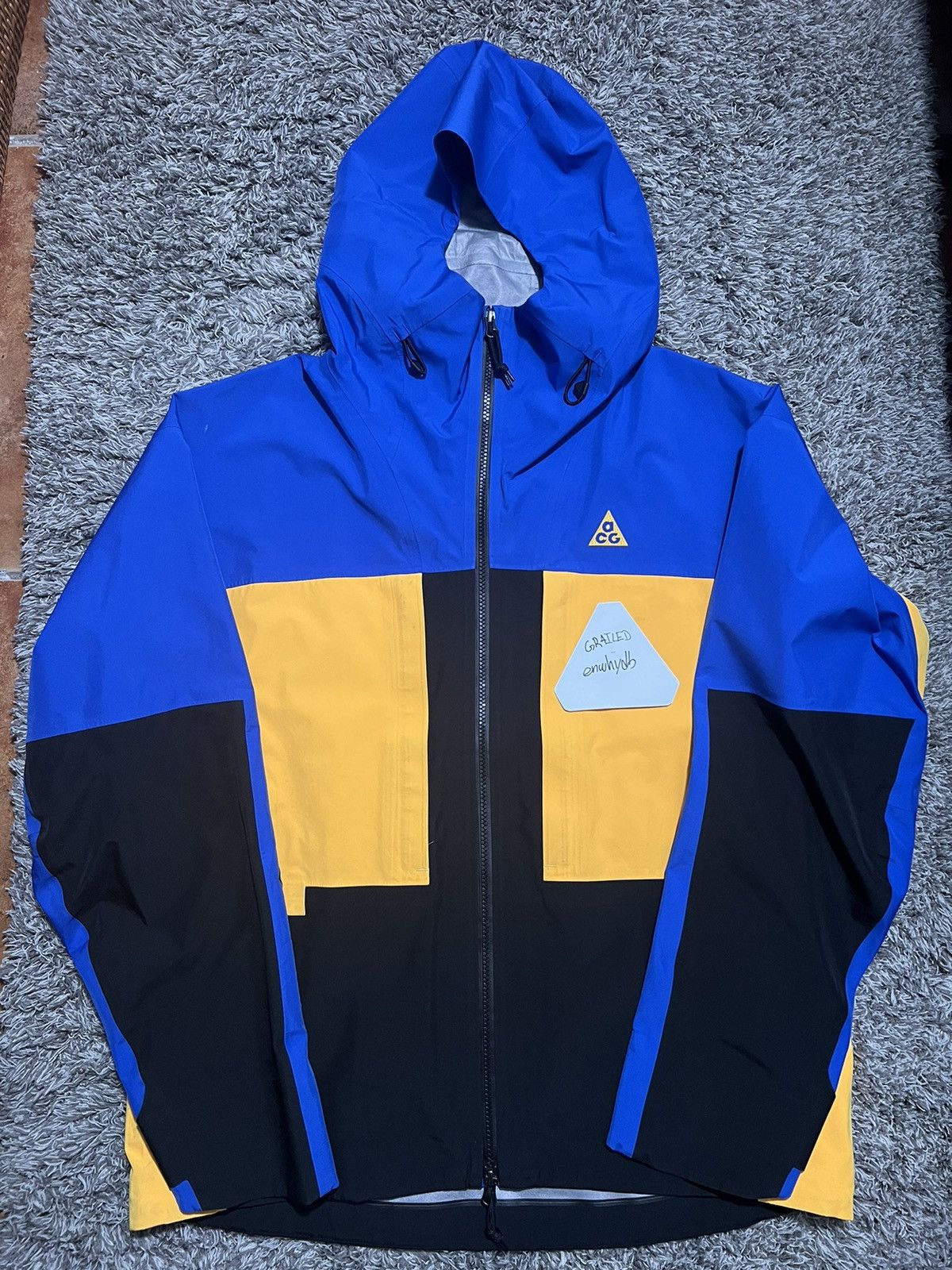 Nike ACG Nike ACG Gore-Tex Jacket Blue/Yellow/Black | Grailed