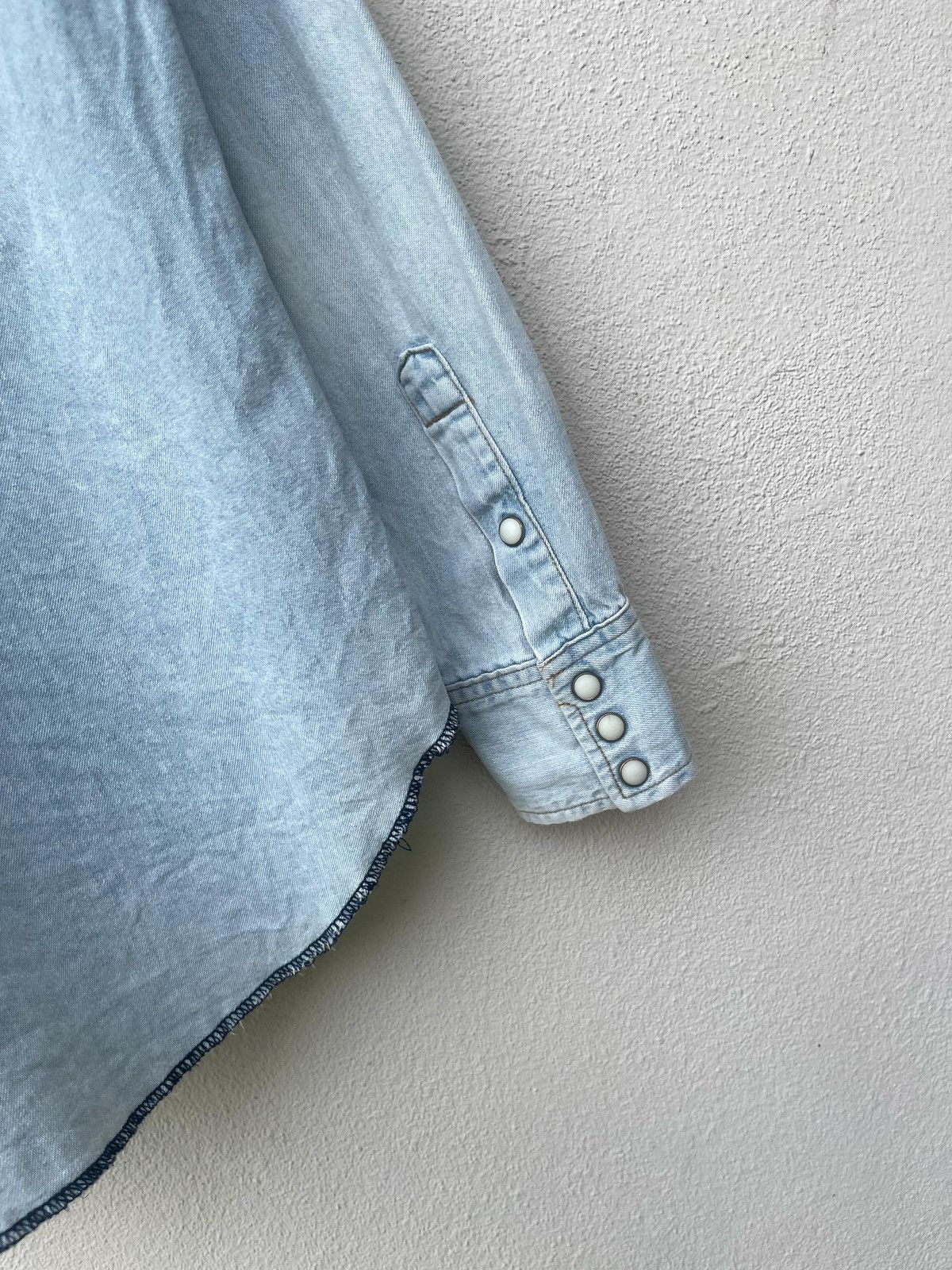Designer × Japanese Brand × Wacko Maria Wacko Maria Guilty Parties Wash Denim Western Shirt Size US S / EU 44-46 / 1 - 15 Thumbnail