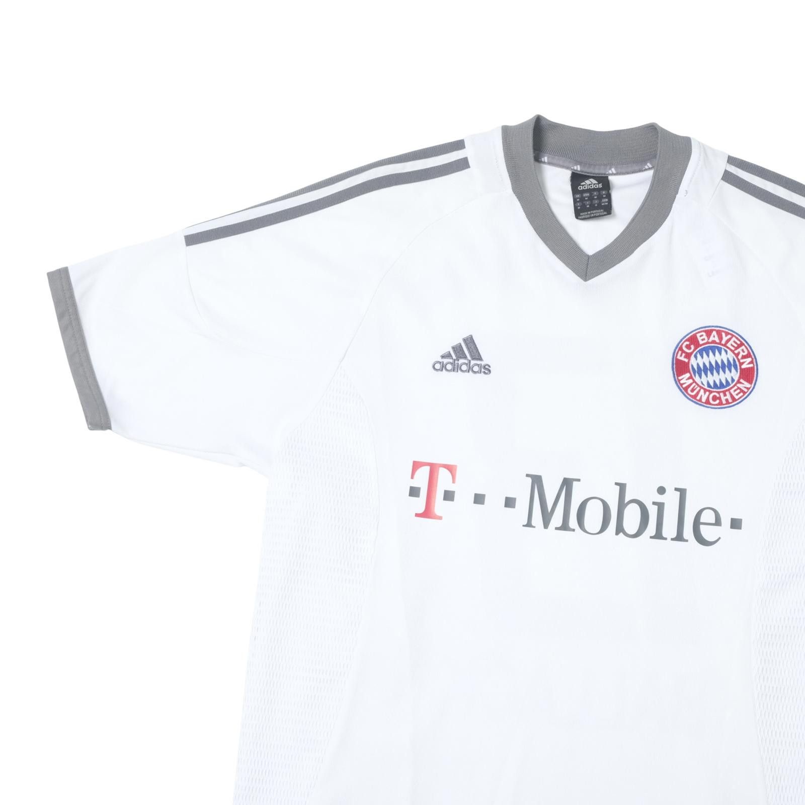 Adidas 2002/04 Bayern Munich Away Shirt Adidas Ballack (M) Size US M / EU 48-50 / 2 - 3 Thumbnail