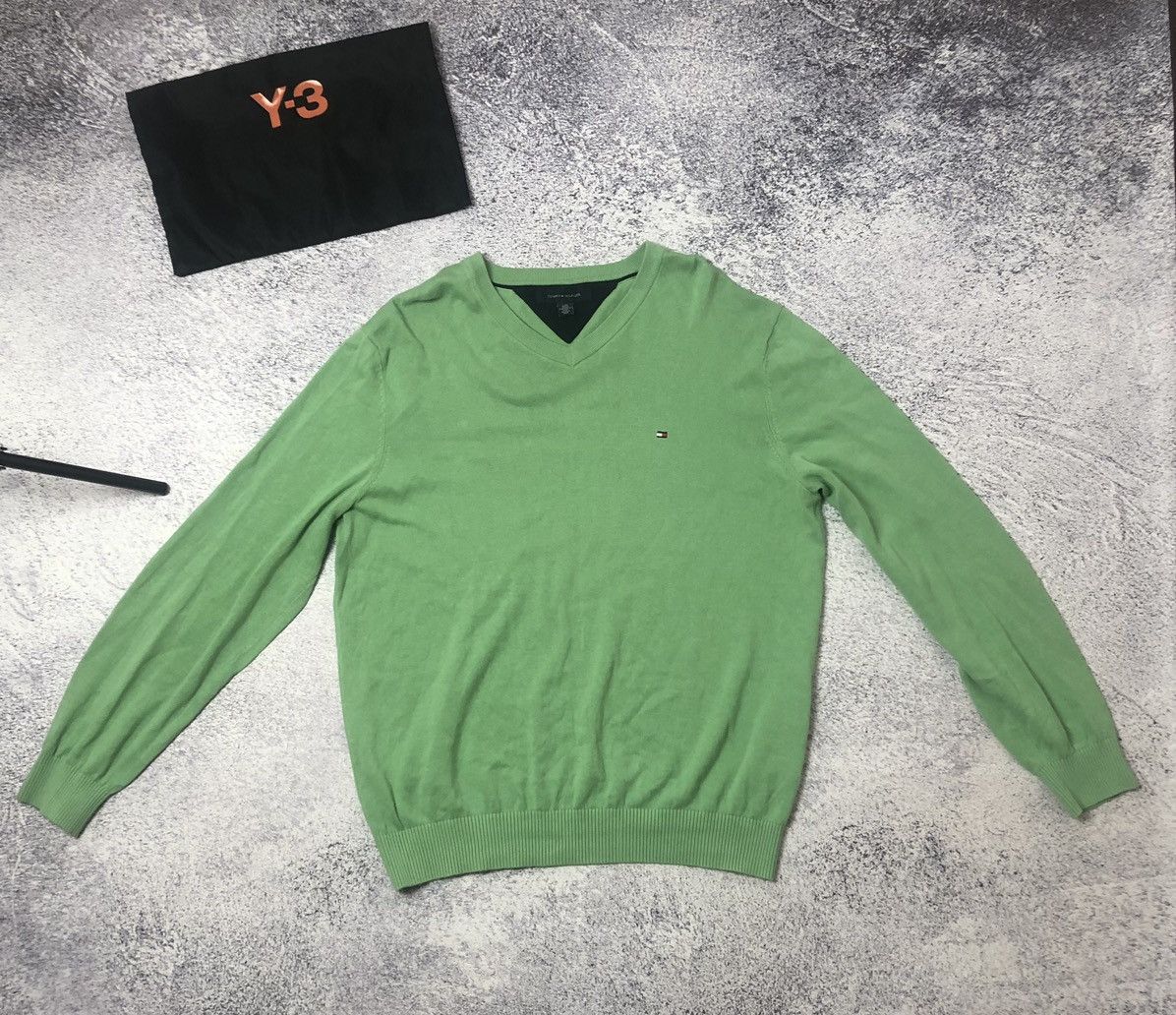 Tommy Hilfiger Vintage men’s Sweater Tommy Hilfiger size L y2k casual ykk Size US L / EU 52-54 / 3 - 1 Thumbnail