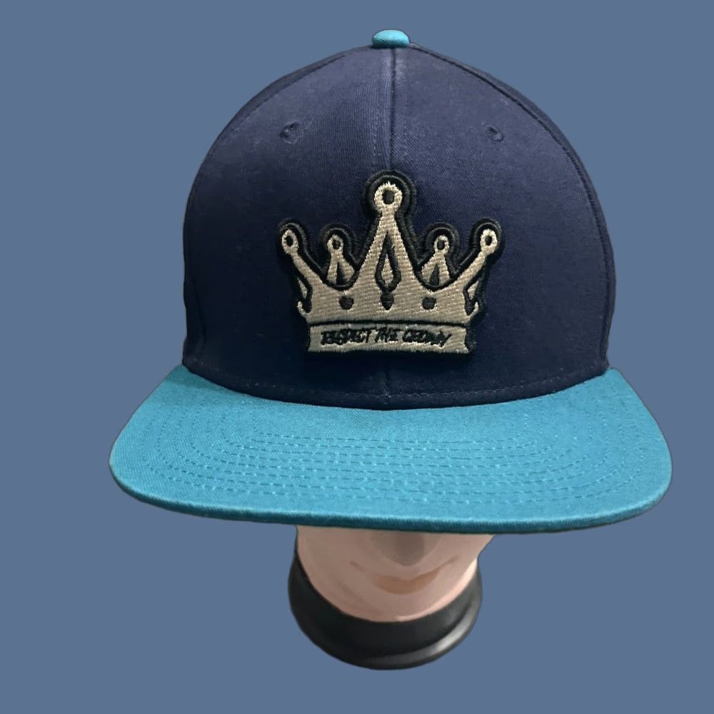 Puma PUMA Cap Men Blue Hometown Heroes Respect The Crown Herzo Cats Ltd. Edtion Adjustable Cap Size One Size Size ONE SIZE - 1 Thumbnail