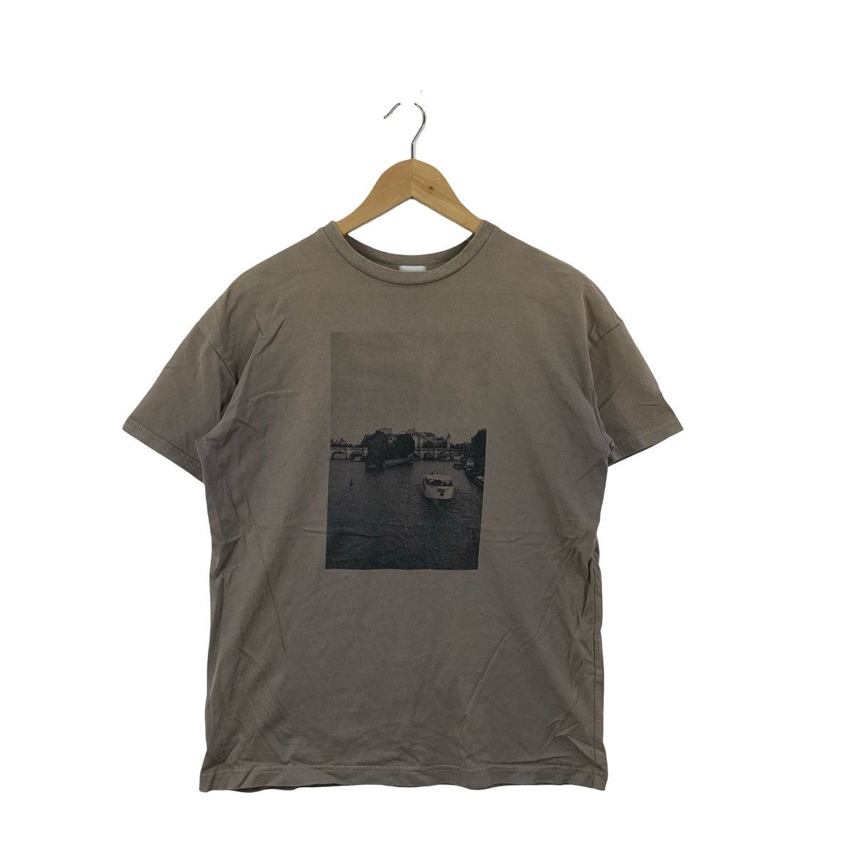 URBAN RESEARCH DOORS Urban Research Photo Print T-Shirt Cotton Tee Size US M / EU 48-50 / 2 - 3 Thumbnail
