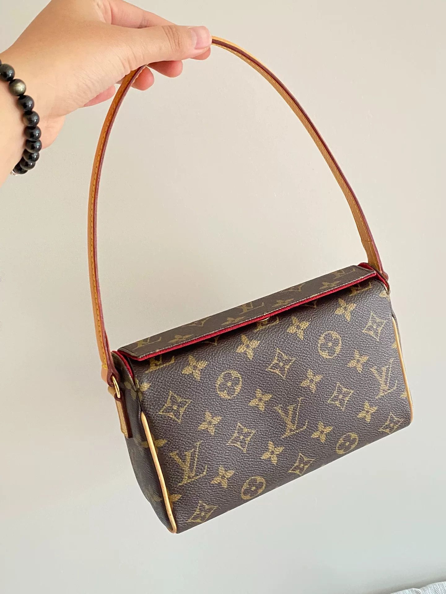 Louis Vuitton Pre-loved Bag Very good condition Size ONE SIZE - 1 Thumbnail