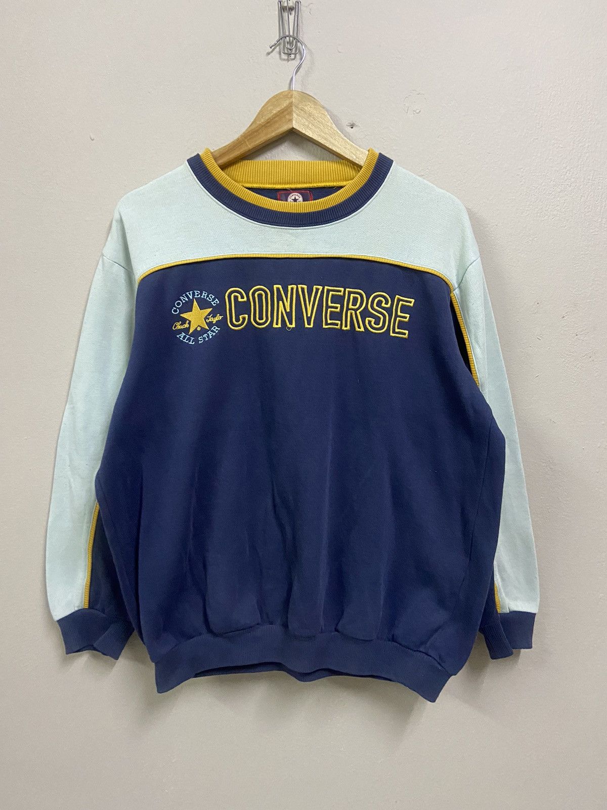 Converse × Vintage Vintage Sweatshirt Converse Chuck Taylor Size US M / EU 48-50 / 2 - 8 Thumbnail