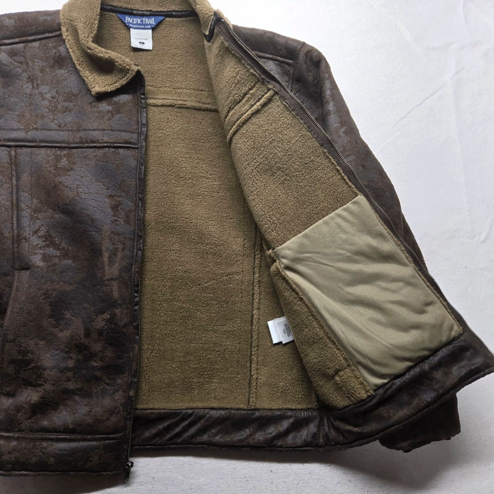 Vintage VINTAGE Pacific Trail Jacket Mens L Brown Lined 90s Outdoor Casual Full Zip Short Jacket Size US L / EU 52-54 / 3 - 4 Thumbnail