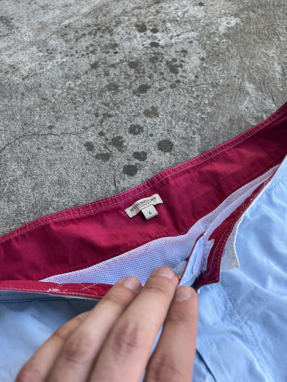 Burberry Rare Vintage Burberry Nylon Swim Shorts Archive Big Logo L Size US 34 / EU 50 - 4 Thumbnail