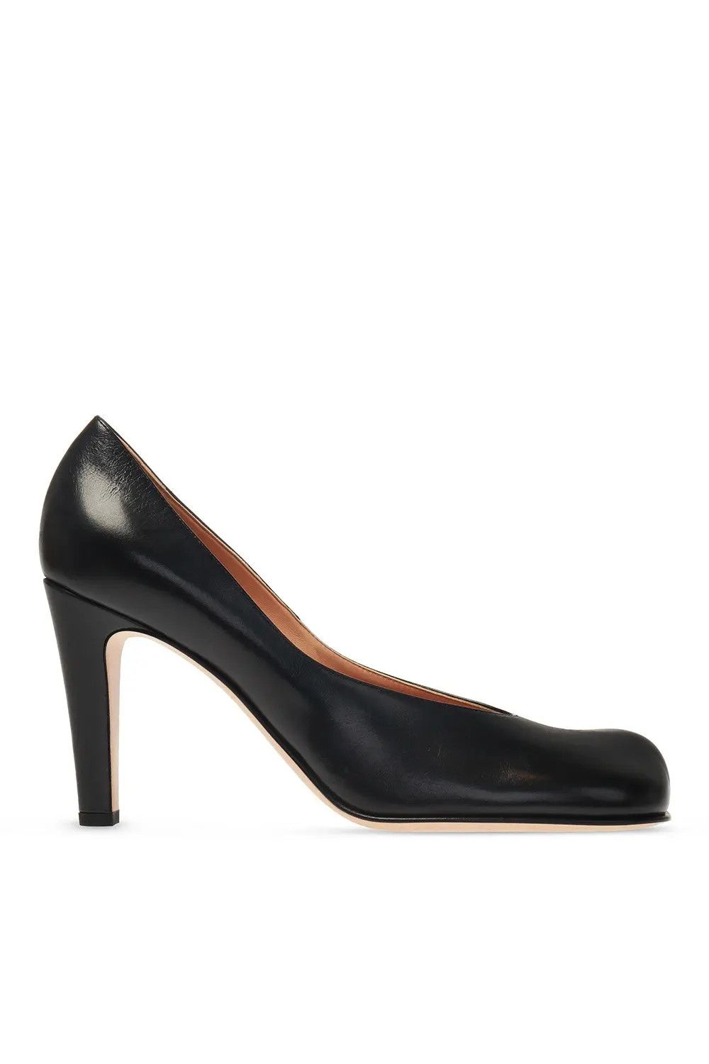 o1bcso1str0924 Bloc Pumps in Black
