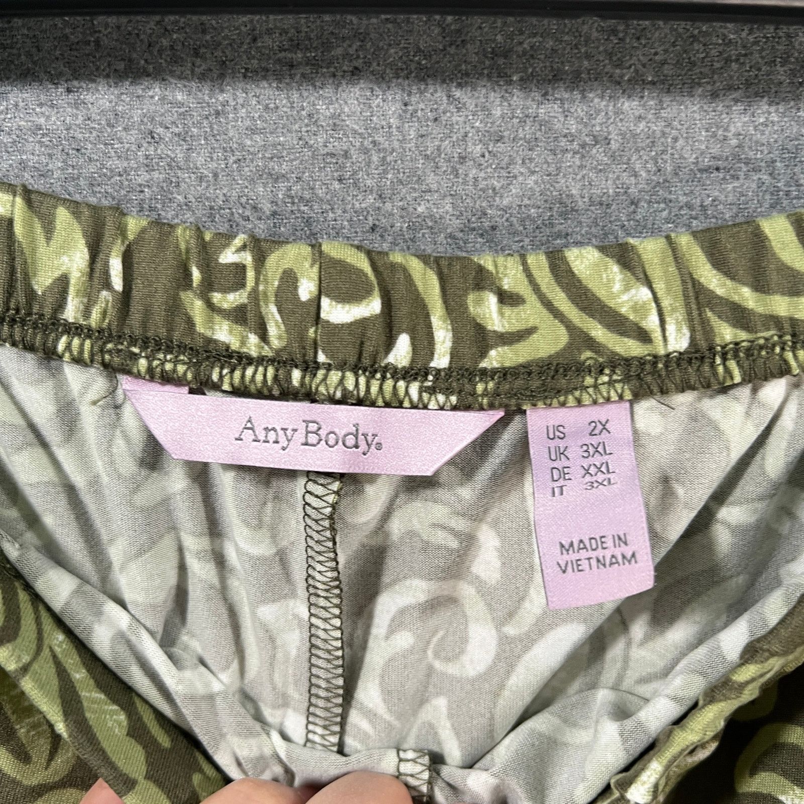 Other Anybody Lush Jersey Puli On Printed Shorts Olive/Hawaiian Size 38" / US 16 / IT 52 - 5 Thumbnail