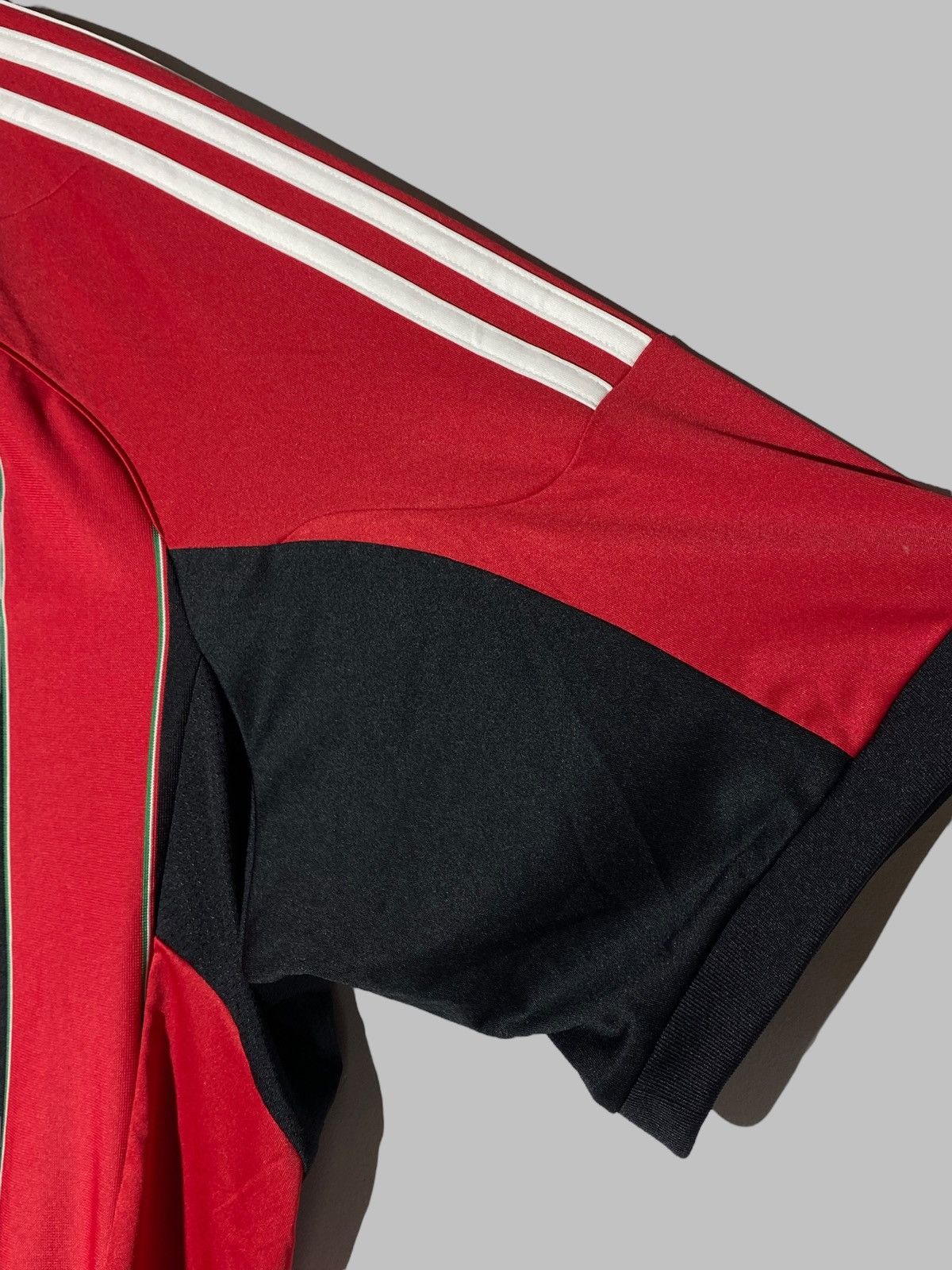 Adidas Adidas AC Milan 2012/13 Home Football Shirt Fly Emirates Size US XXL / EU 58 / 5 - 11 Thumbnail