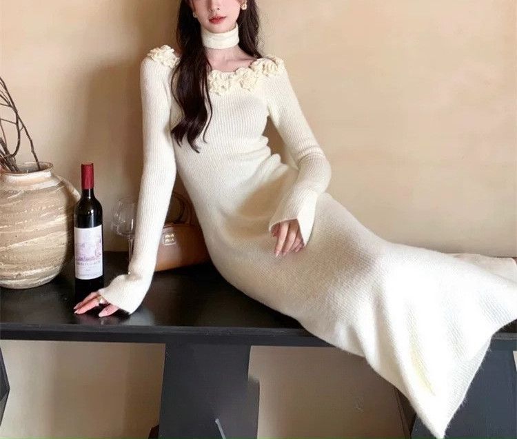Other Classic Style French Style Flower Sweater Women's Dress Size ONE SIZE - 3 Thumbnail
