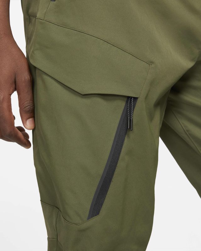 Nike Nike Tech Woven Utility Cargo Pants Khaki Green DH3866 326 Size US 32 / EU 48 - 4 Thumbnail