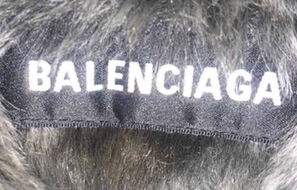 Balenciaga SPRING 2019 RUNWAY FAKE FURE COAT Size US M / EU 48-50 / 2 - 5 Thumbnail