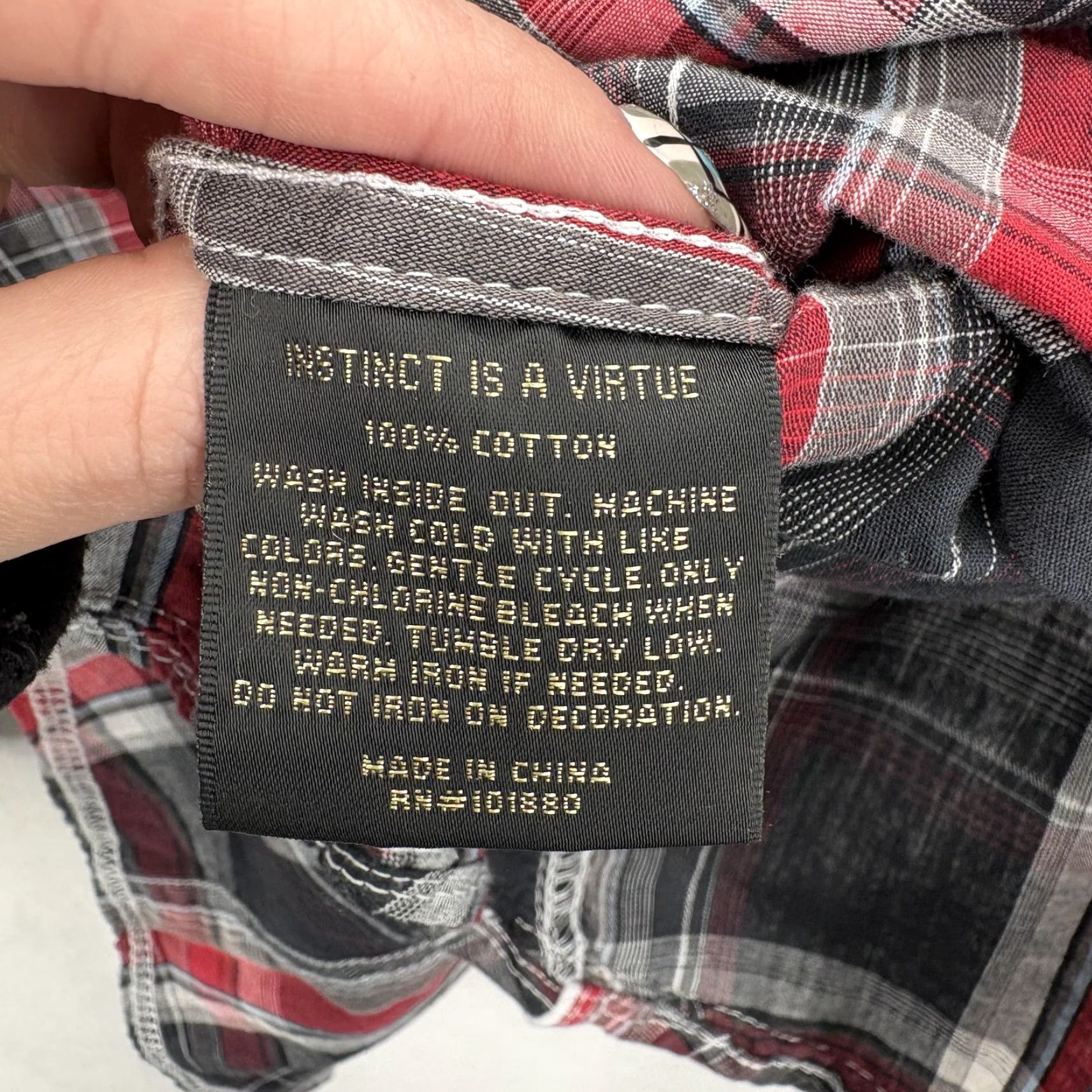 Vintage VINTAGE Helix Shirt Mens M Red Plaid Athletic Fit Snap Front Western Grunge Y2K Size US M / EU 48-50 / 2 - 5 Thumbnail