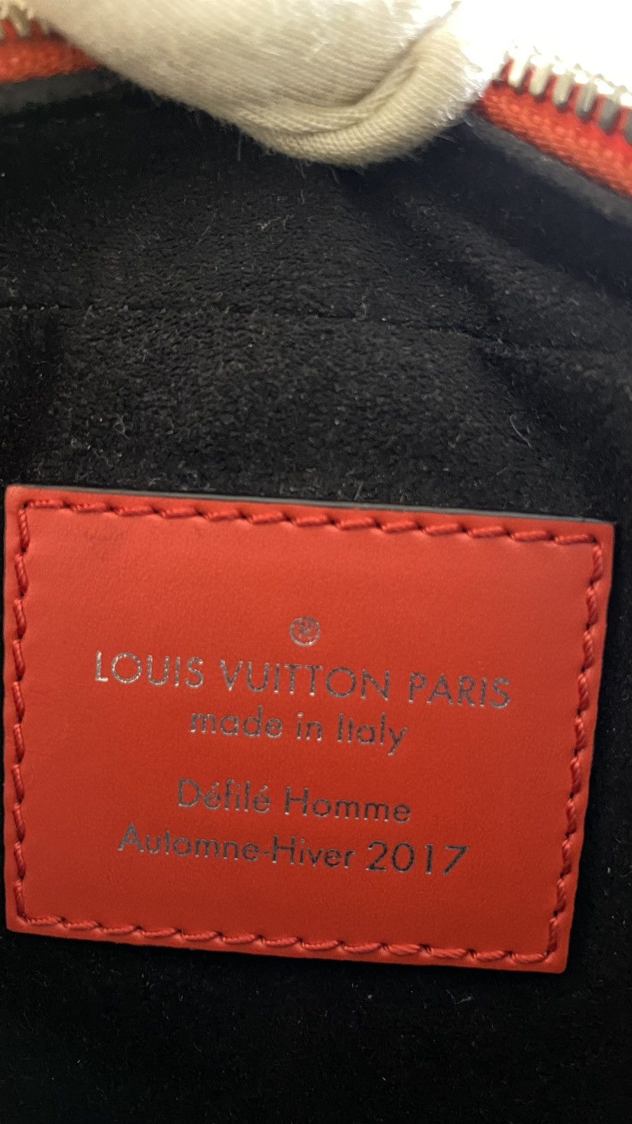 Louis Vuitton × Supreme Louis Vuitton X Supreme Danube PM EPI Leather Cross Body Bag Size ONE SIZE - 16 Thumbnail