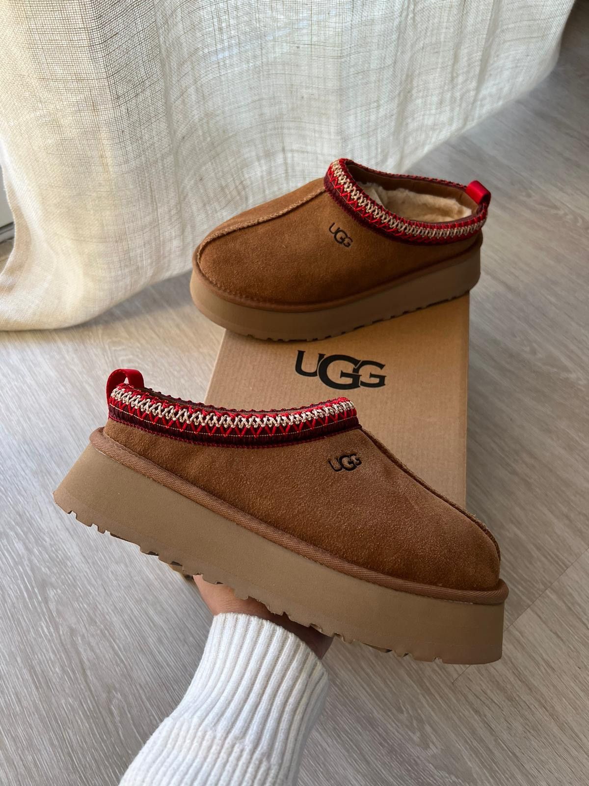 Ugg Ugg tazz brown | Grailed
