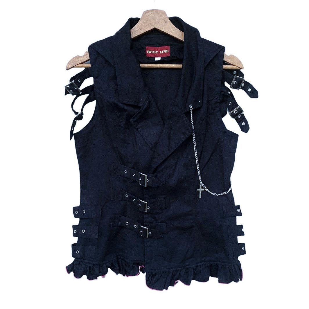 Japanese Brand BODYLINE devil horns punk vest 🧛🏻‍♀️🖤 Size ONE SIZE - 3 Thumbnail