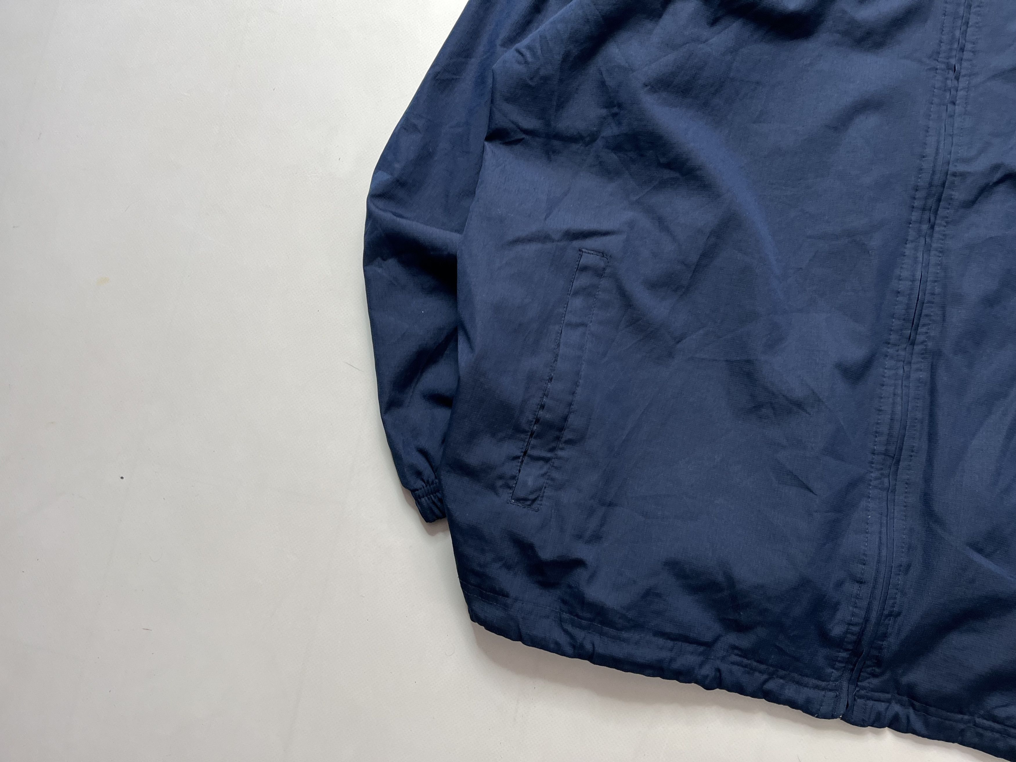 Nike Vintage Nike Manchester United Jacket Size US XL / EU 56 / 4 - 3 Thumbnail