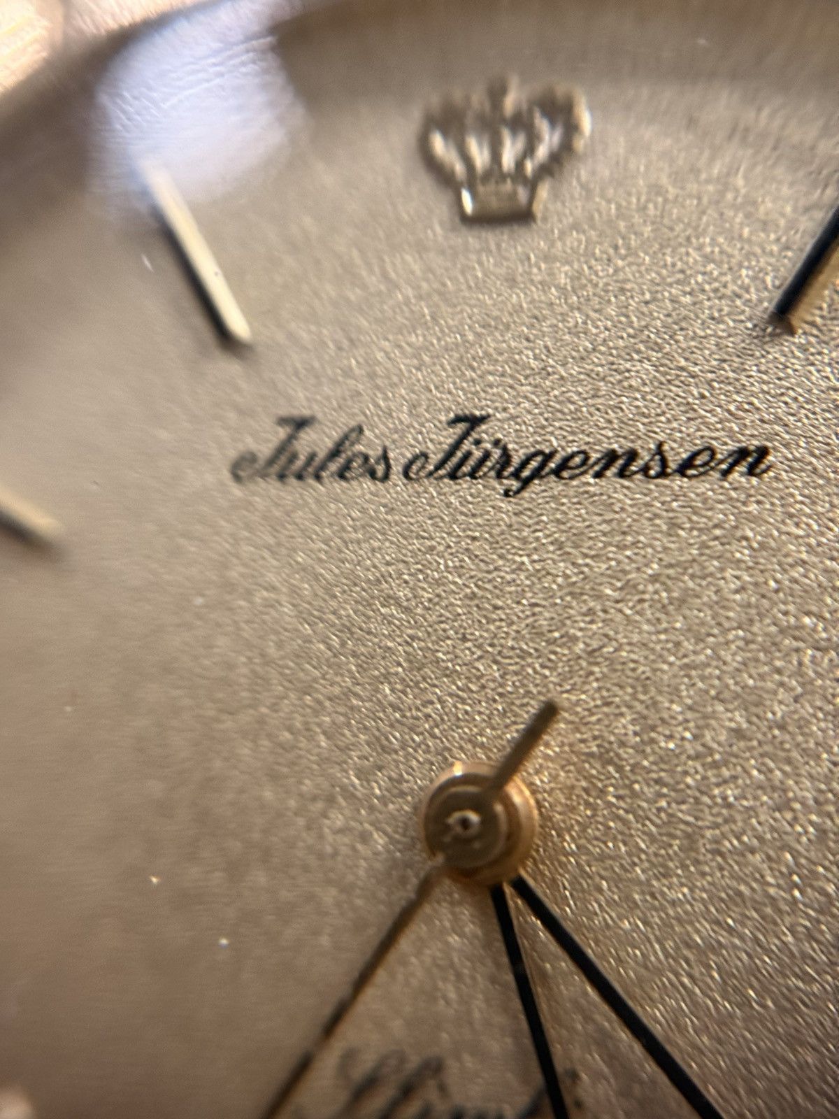 Vintage JULES JURGENSEN Slimline Swiss Quartz Watch 14KT. Size ONE SIZE - 3 Thumbnail