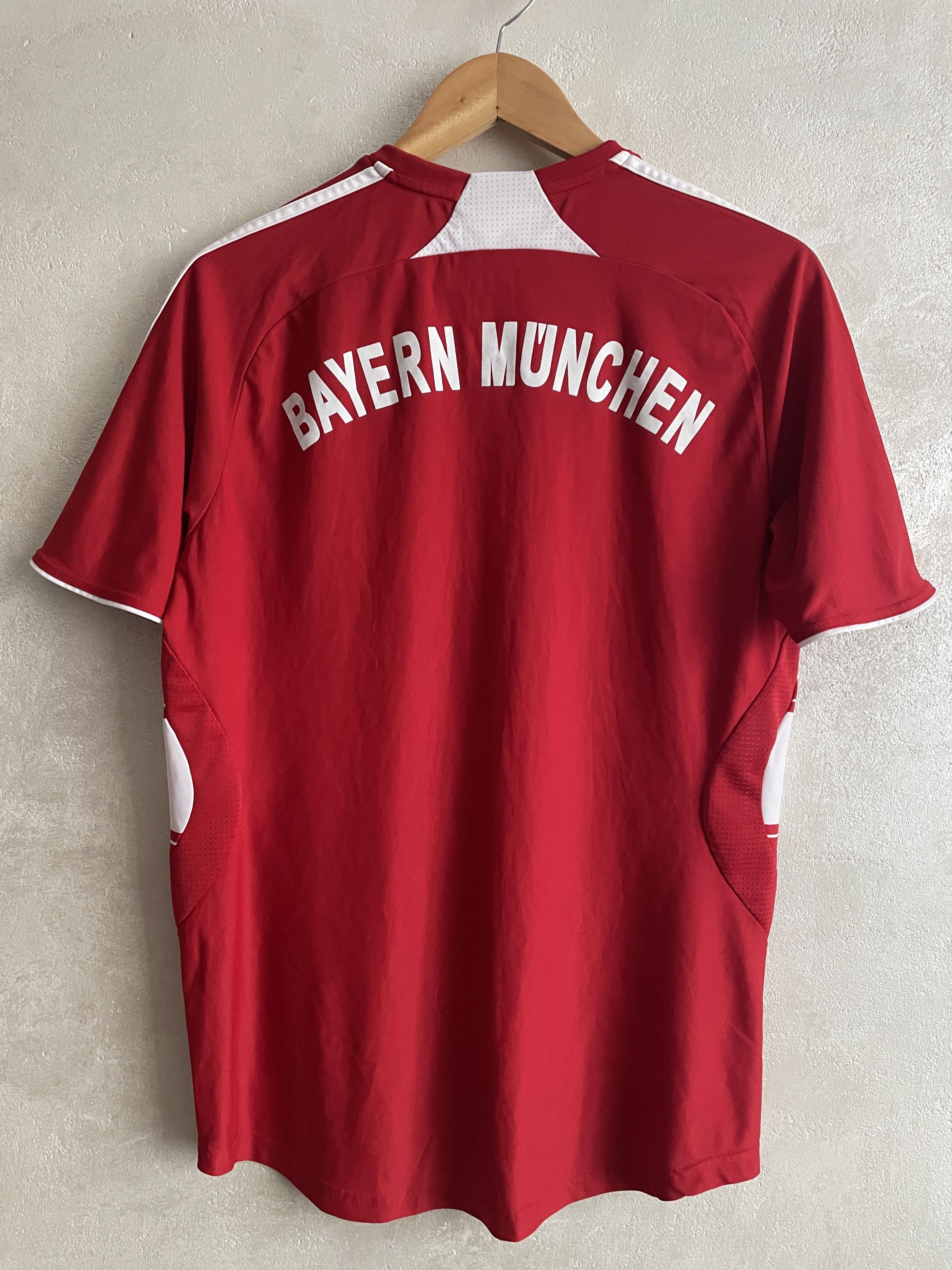 Adidas Vintage Bayern Munich 2007-2008 Home Shirt Soccer Jersey Size US S / EU 44-46 / 1 - 2 Thumbnail