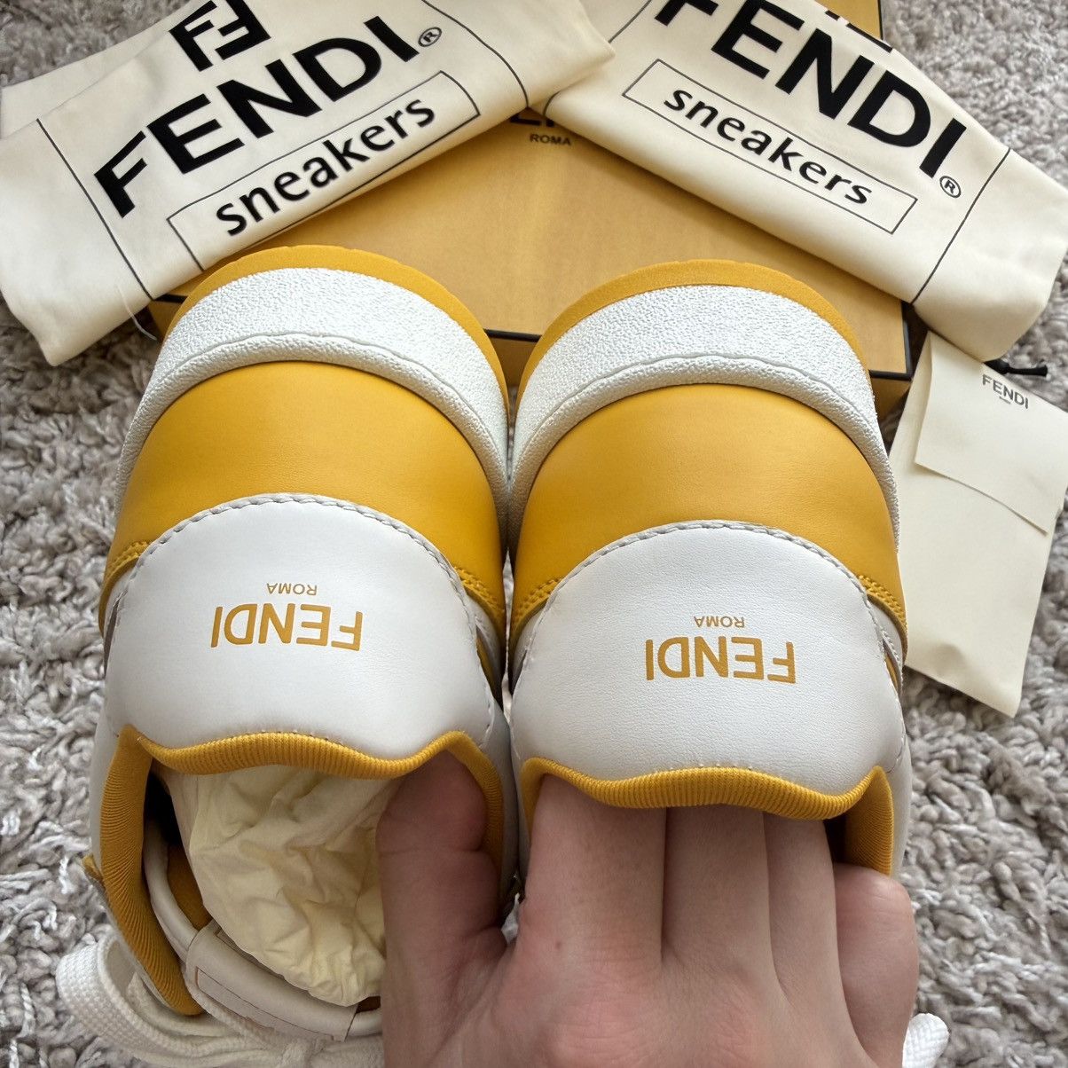 Fendi Fendi Roma sneakers size 42 US9 leather yellow mustard Size US 9 / EU 42 - 7 Thumbnail