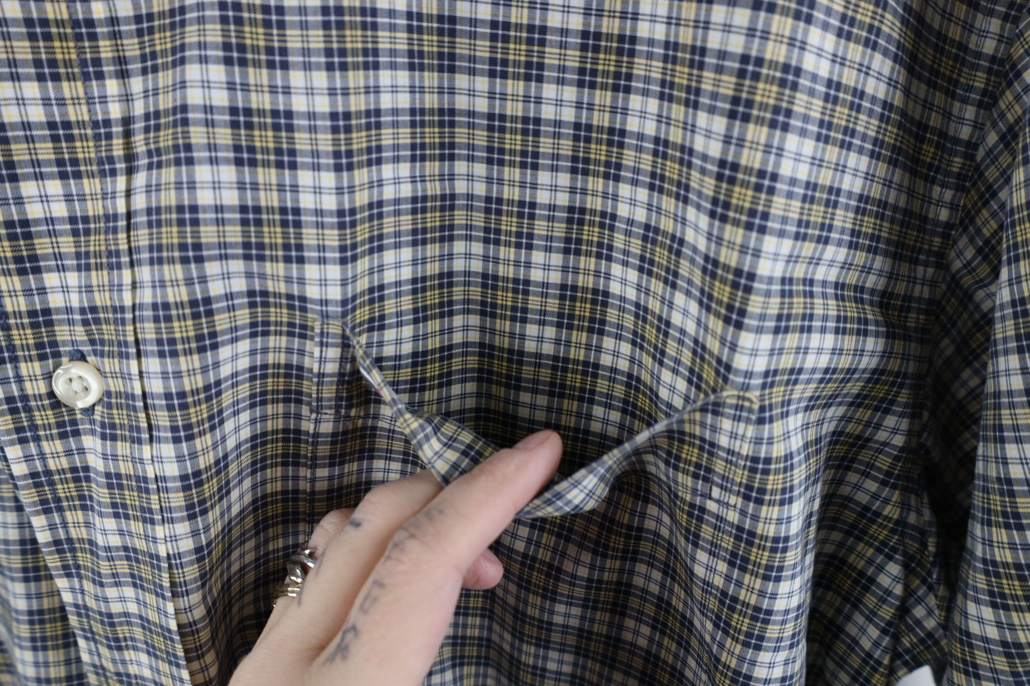 Tommy Hilfiger × Vintage Vintage 90s Tommy Hilfiger Short Sleeve Button Shirt Size US L / EU 52-54 / 3 - 9 Thumbnail
