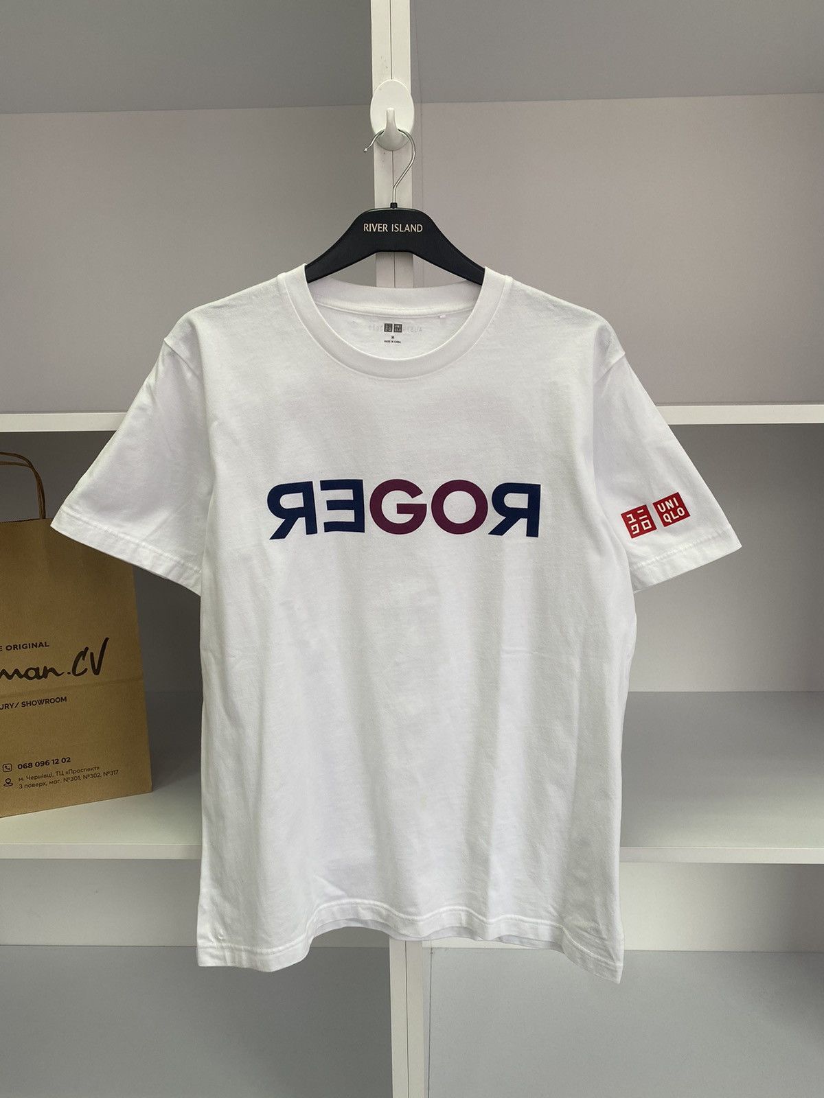 Uniqlo × Vintage Uniqlo Roger Federer ROGER Tennis T-Shirt Short Sleeve Tee Size US M / EU 48-50 / 2 - 1 Thumbnail