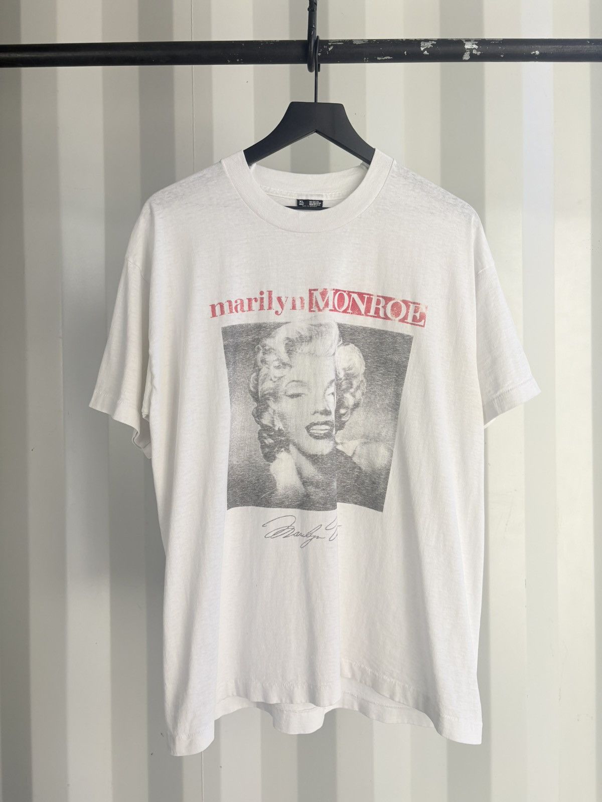 Vintage Thrashed Marilyn Monroe Faded Distressed Shirt GRUNGE Band Size US XL / EU 56 / 4 - 1 Thumbnail