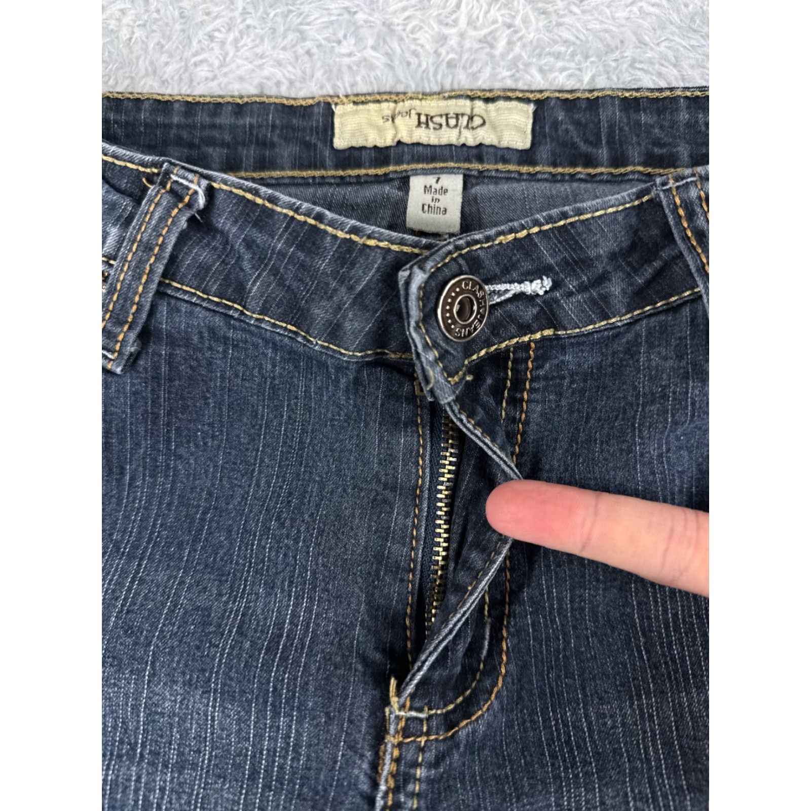 Vintage Vintage Clash Womens Jeans Bootcut Low Rise Blue Denim Embroidered Stretch 28x28 Size 28" / US 6 / IT 42 - 5 Thumbnail