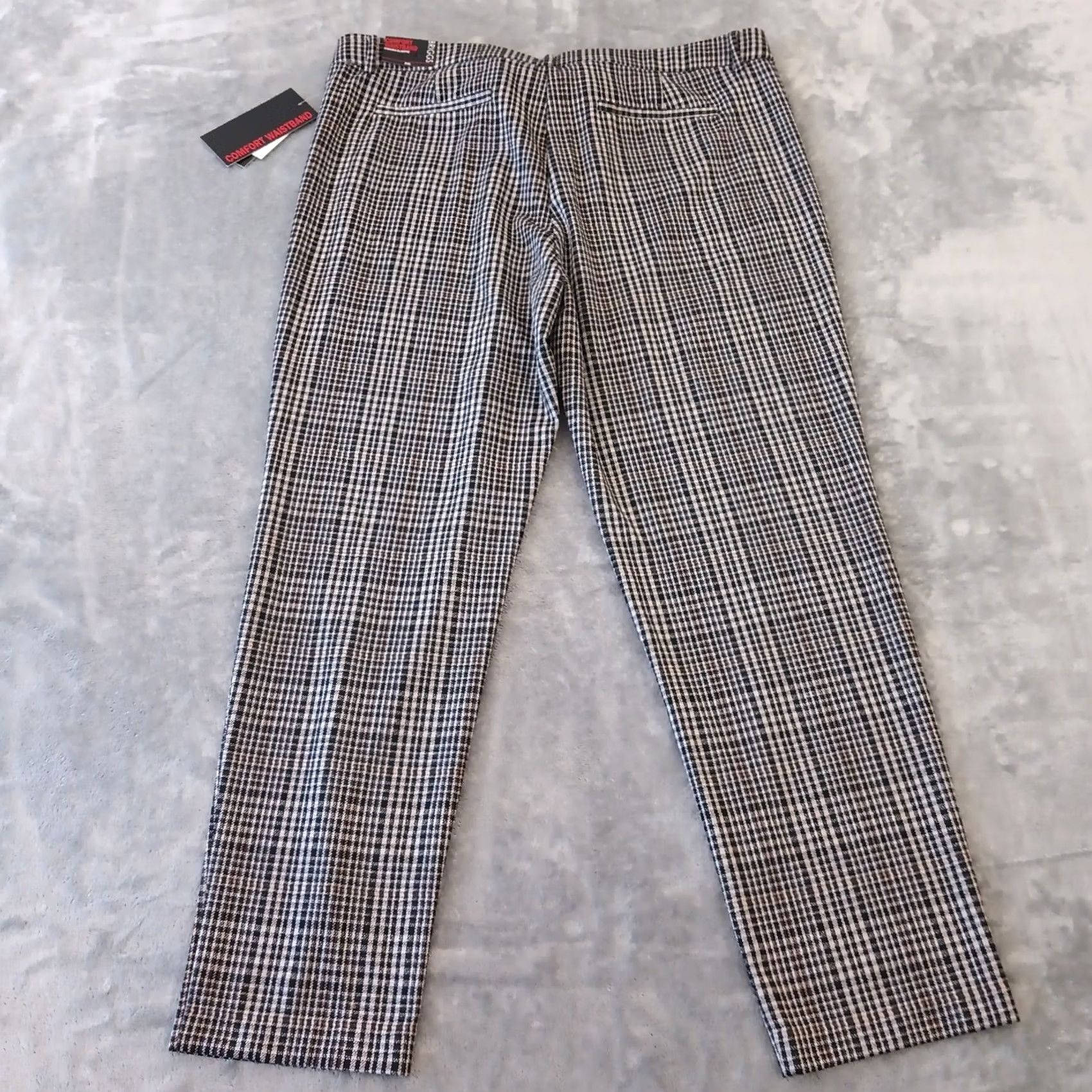 Vintage Briggs Petite Pants Womens PXL Black Gray Plaid Pull On Stretch Ankle 39x28 New Size 40" / US 18 - 2 Thumbnail