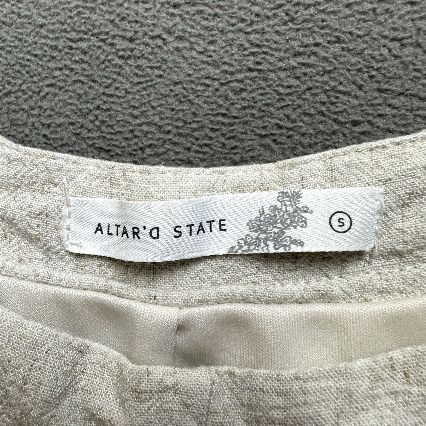Vintage Altar'd State Romper Womens Small Beige Rayon Linen Sleeveless Pockets Summer Beige Pockets Bodysuit? Size 28" / US 6 / IT 42 - 3 Thumbnail