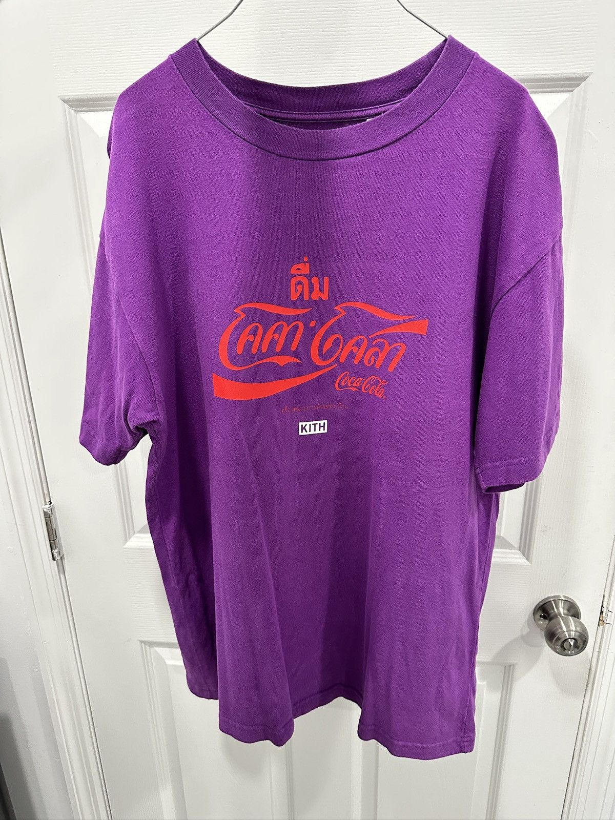 Coca Cola × Kith Kith X Coca Cola Thailand Tee Size US M / EU 48-50 / 2 - 1 Thumbnail