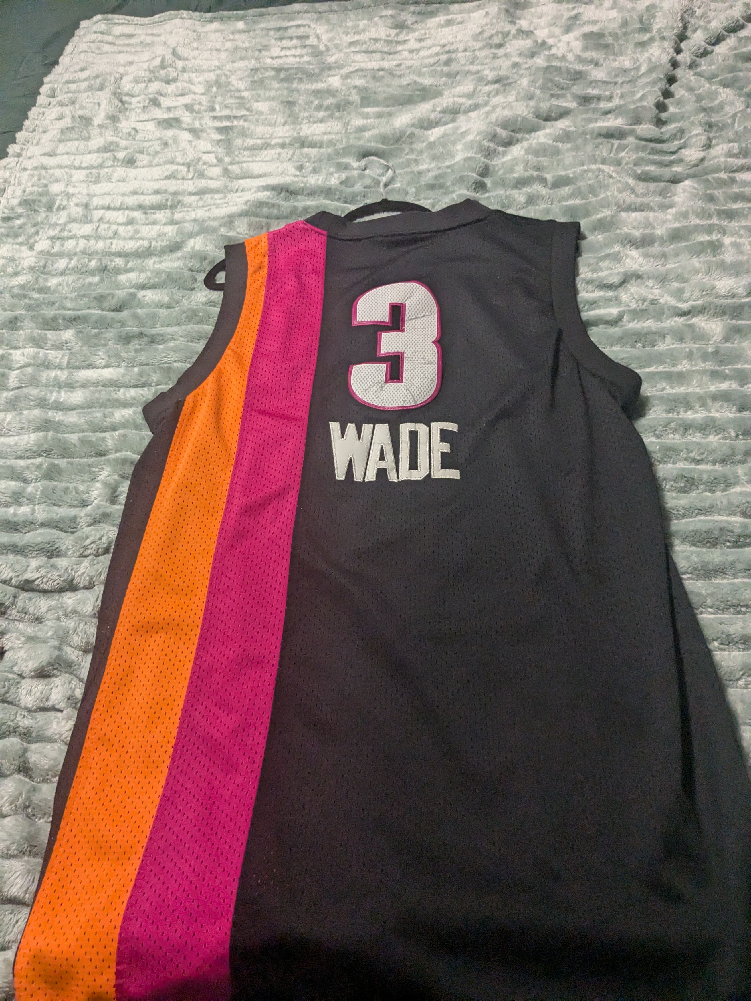 Reebok Dwayne Wade throwback jersey Size US L / EU 52-54 / 3 - 3 Thumbnail