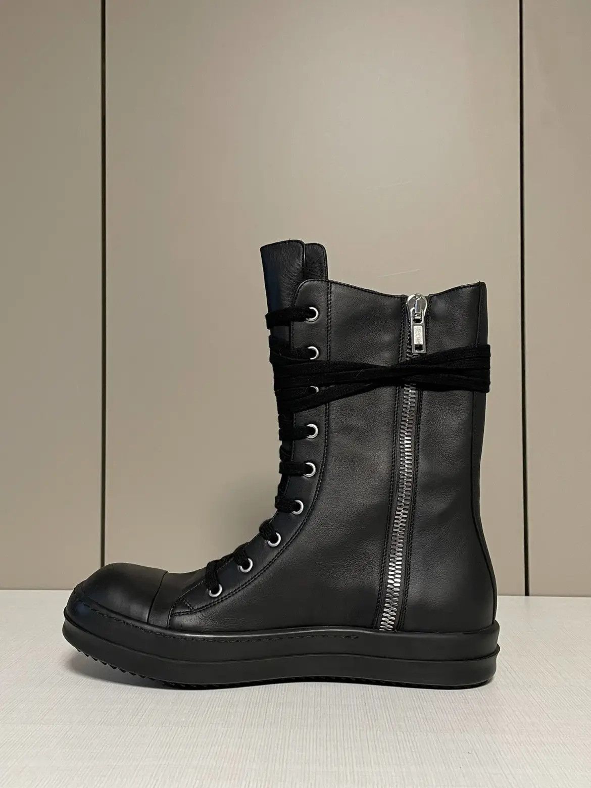 Rick Owens Sz 41 Rick Owens Triple Black High Pocket Cargo Sneaker-250 Size US 8 / EU 41 - 3 Thumbnail