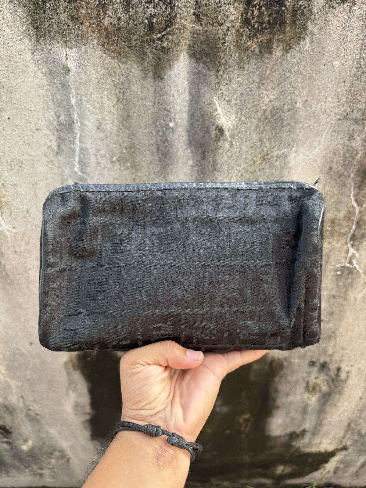 Fendi × Vintage Vintage Fendi Zucca Clutch Bag Size ONE SIZE - 2 Thumbnail