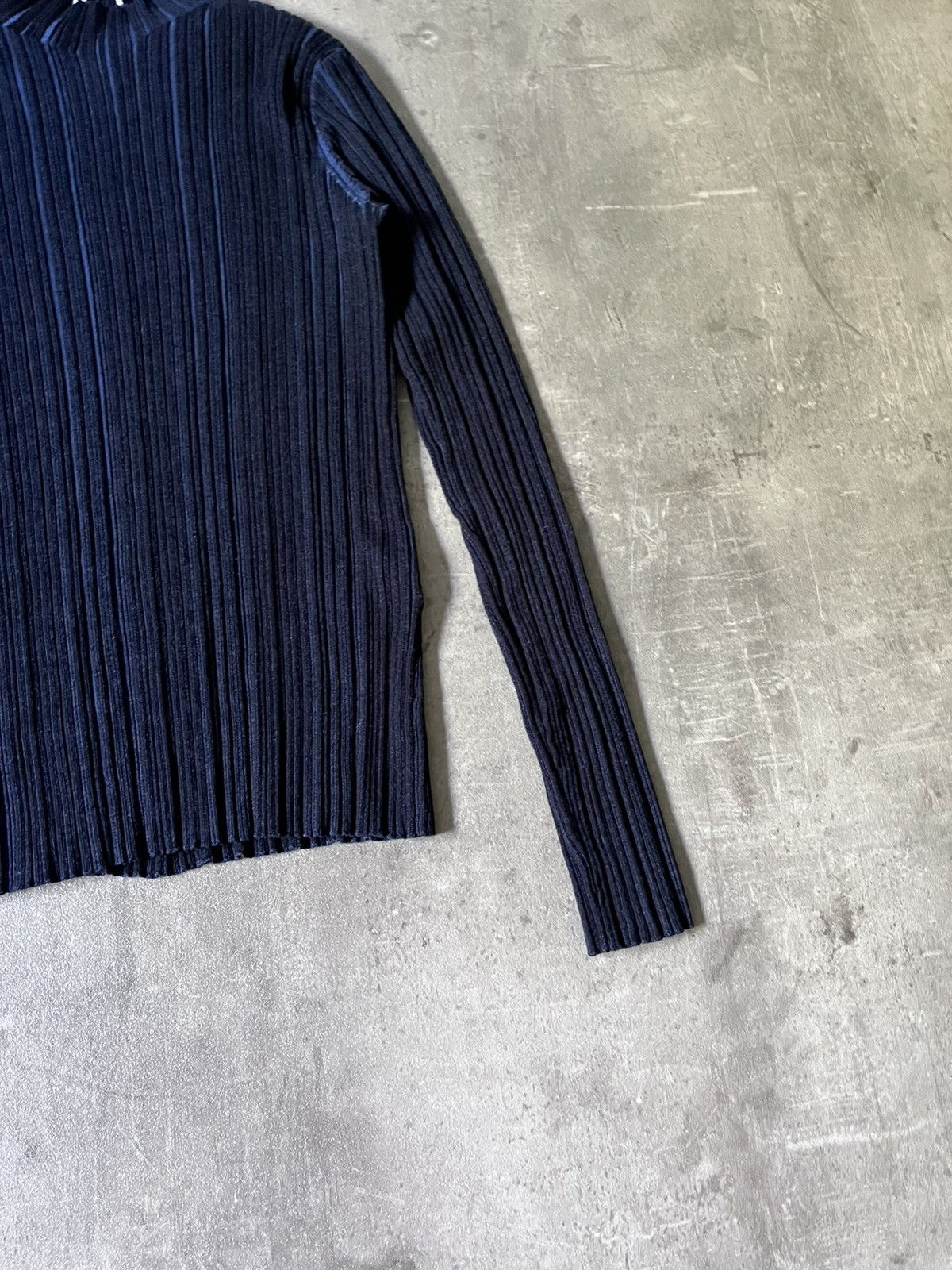 Acne Studios Acne Studios navy black ribbed mock neck top Size US L / EU 52-54 / 3 - 3 Thumbnail