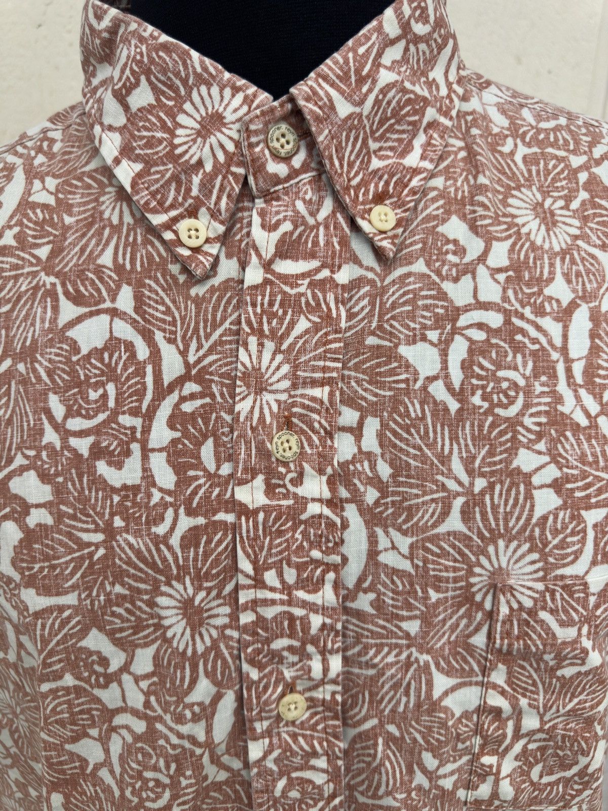 Reyn Spooner Reyn Spooner Hawaiian Print Red Full Button Men's XL Size US XL / EU 56 / 4 - 3 Thumbnail