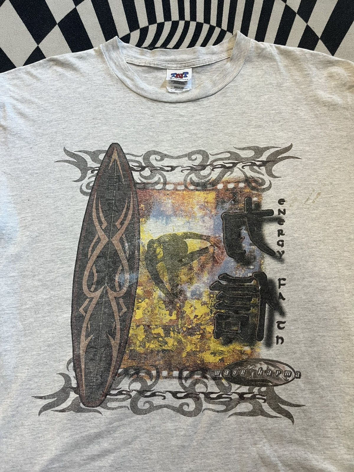 Vintage Vintage Energy Faith Collection Wave Karma 00’s surf Tshirt Size US XL / EU 56 / 4 - 5 Thumbnail