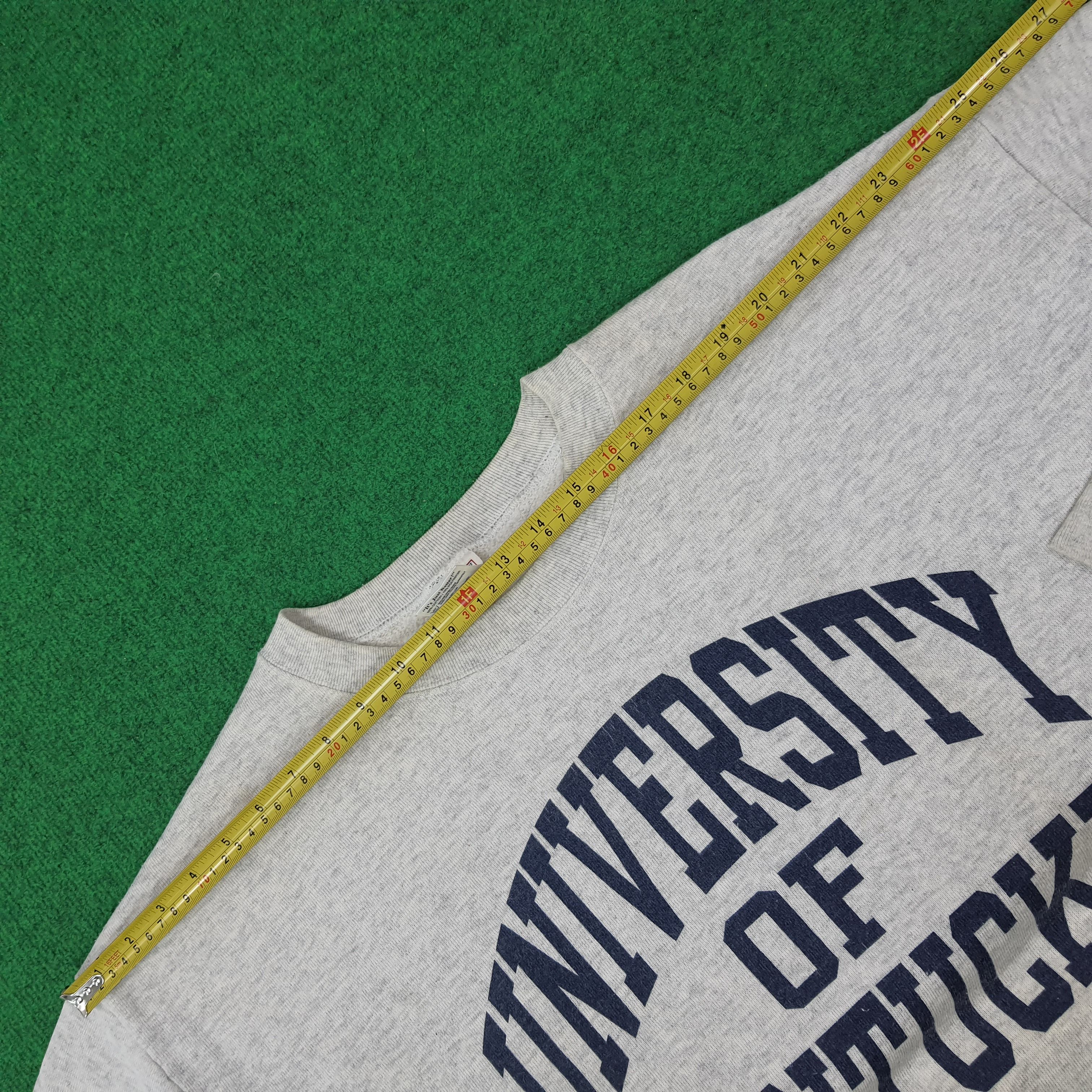 Vintage Vintage University of Kentucky USA Sweatshirt C226N20 Size US XL / EU 56 / 4 - 8 Thumbnail