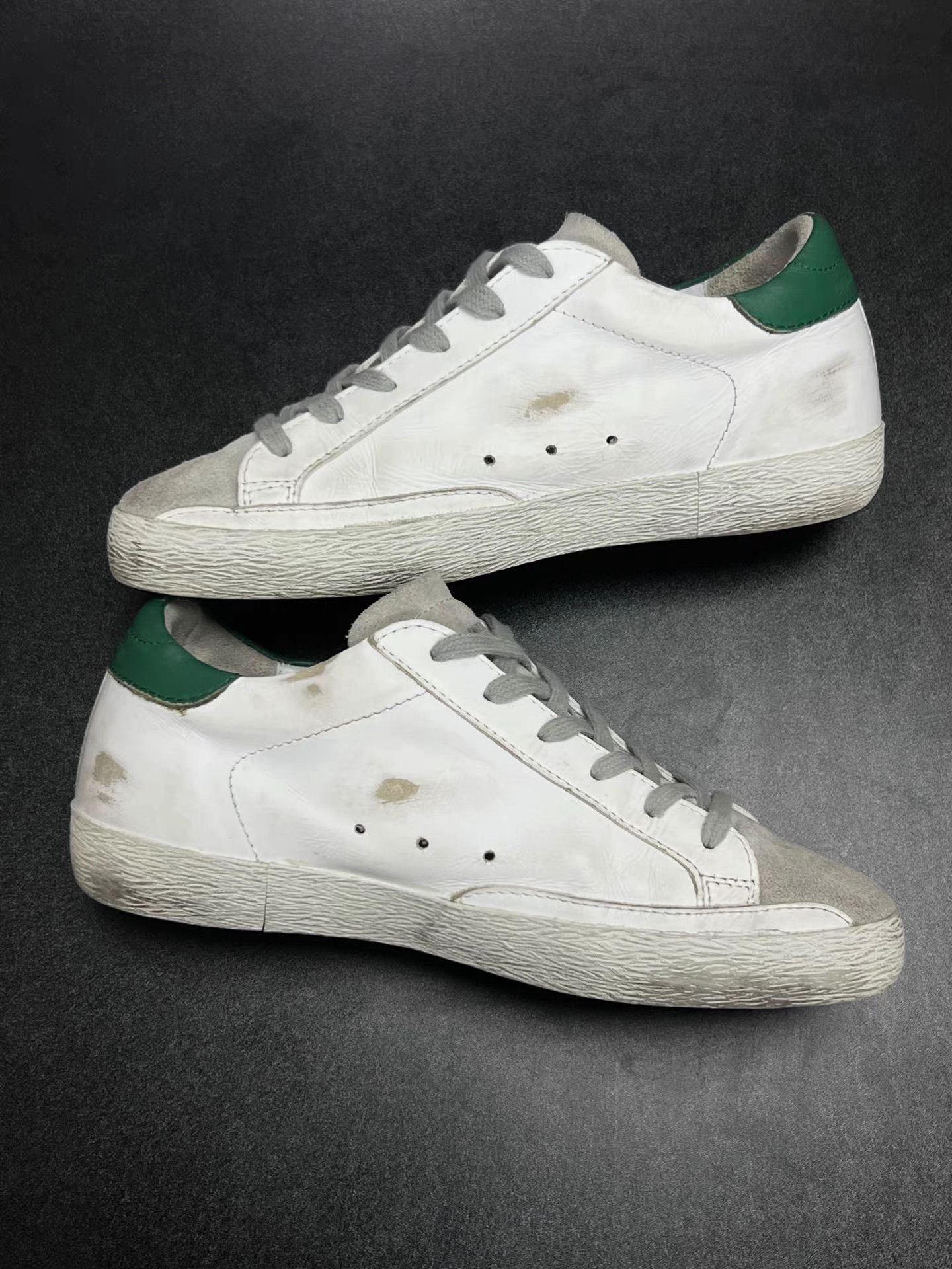Golden Goose Golden Goose GGDB White & Green Low-Top K15 Size US 6 / IT 36 - 6 Thumbnail