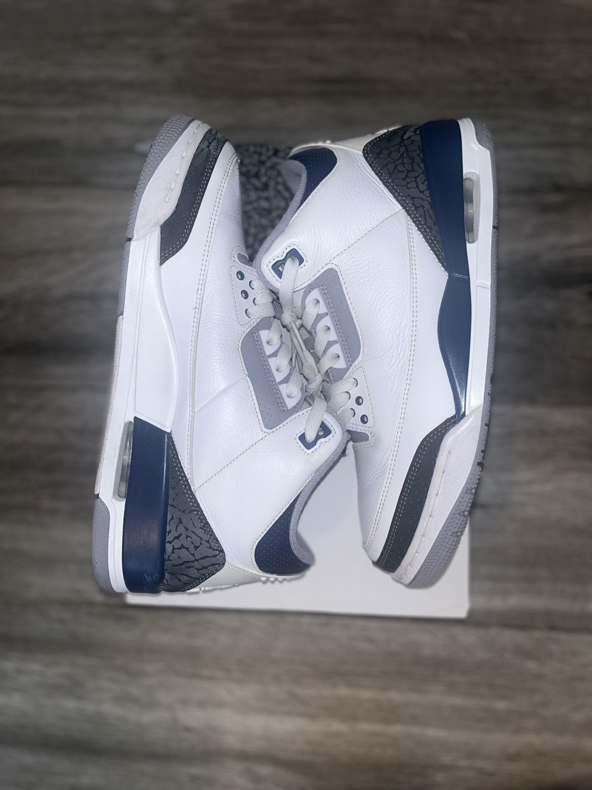 Jordan Brand Jordan 3’s ‘Midnight Navy’ Size US 10 / EU 43 - 2 Thumbnail