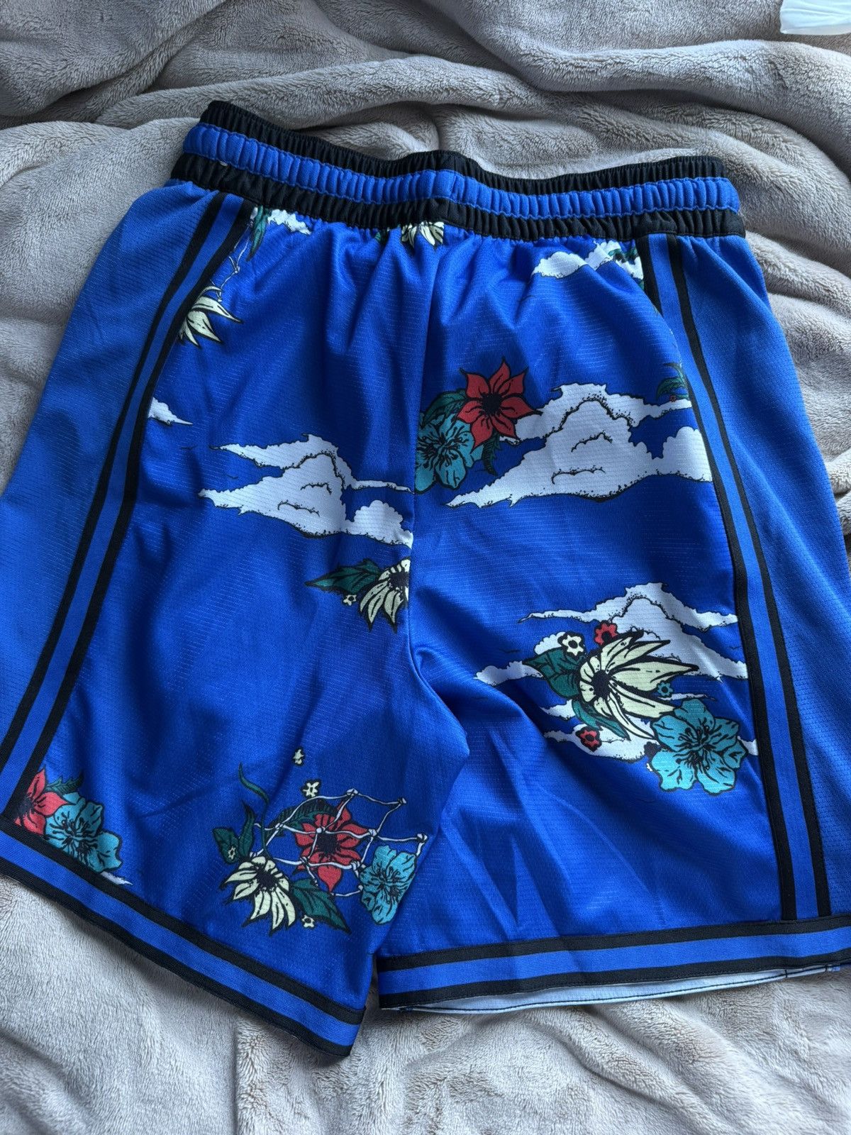 Nike Nike Shorts Size US 30 / EU 46 - 2 Thumbnail