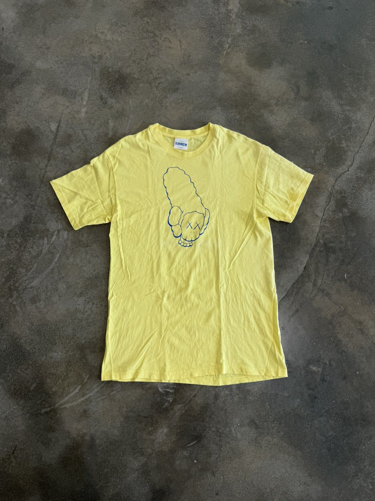 Kaws Kaws x Hectic T-Shirt | Grailed 