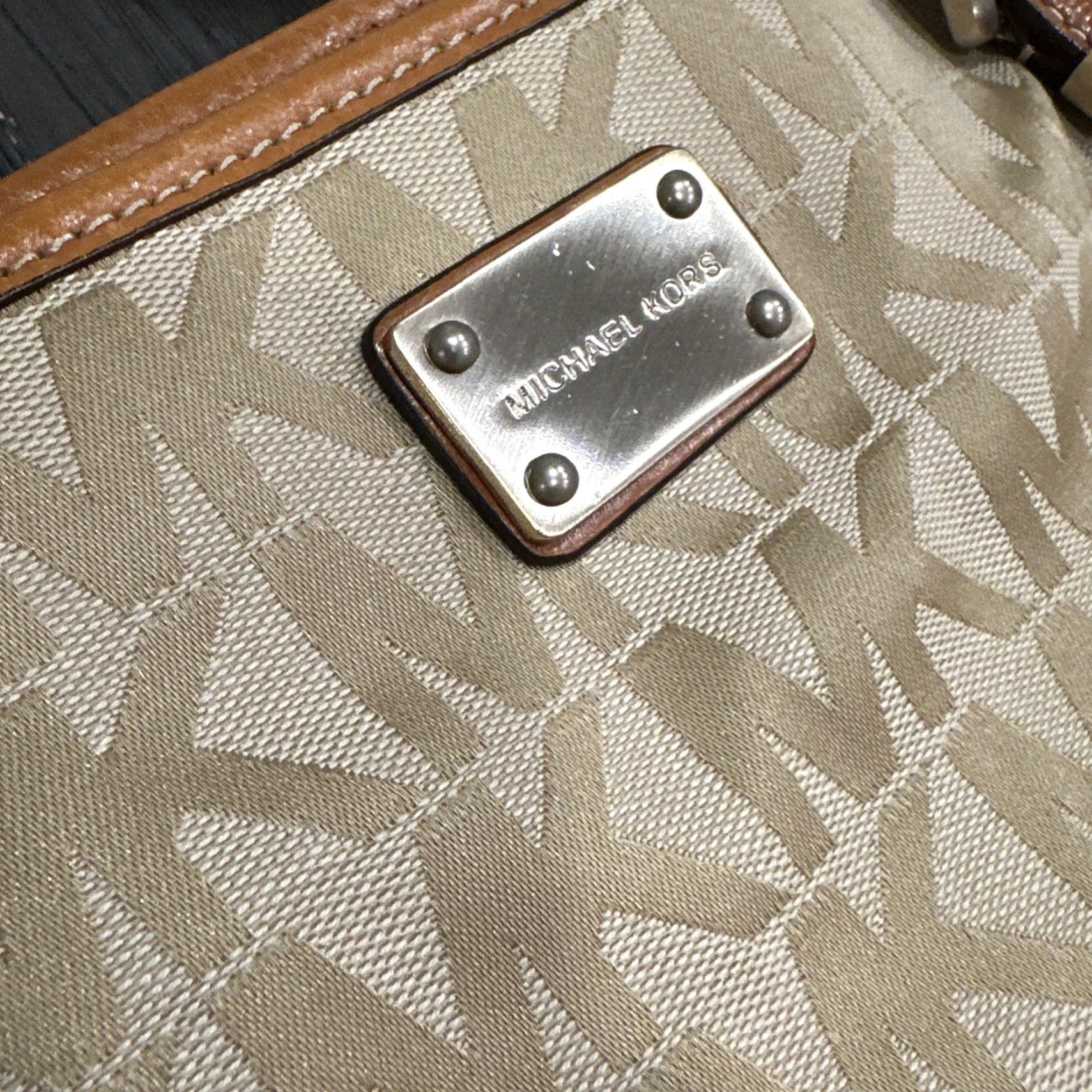 Vintage MICHAEL Michael Kors Gold Tan Large Signature Tote for Women Size ONE SIZE - 6 Thumbnail