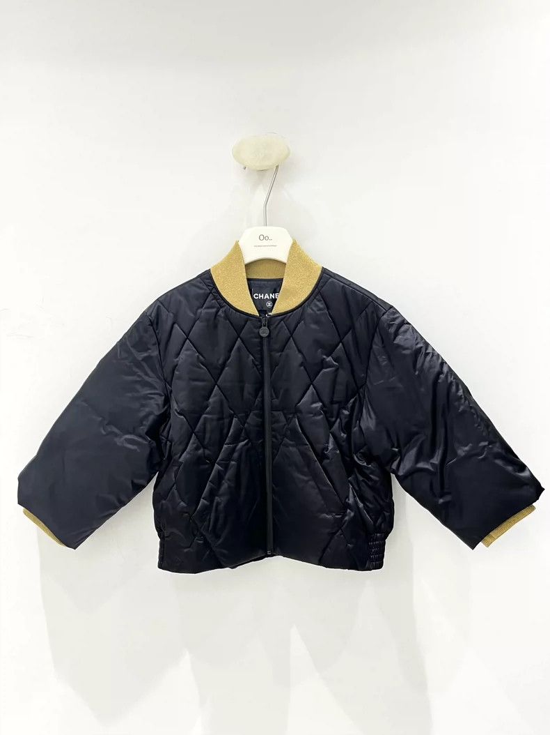 Chanel Chanel Metropolitan Show Black Gold Diamond Goose Down Jac Size XS / US 0-2 / IT 36-38 - 1 Thumbnail