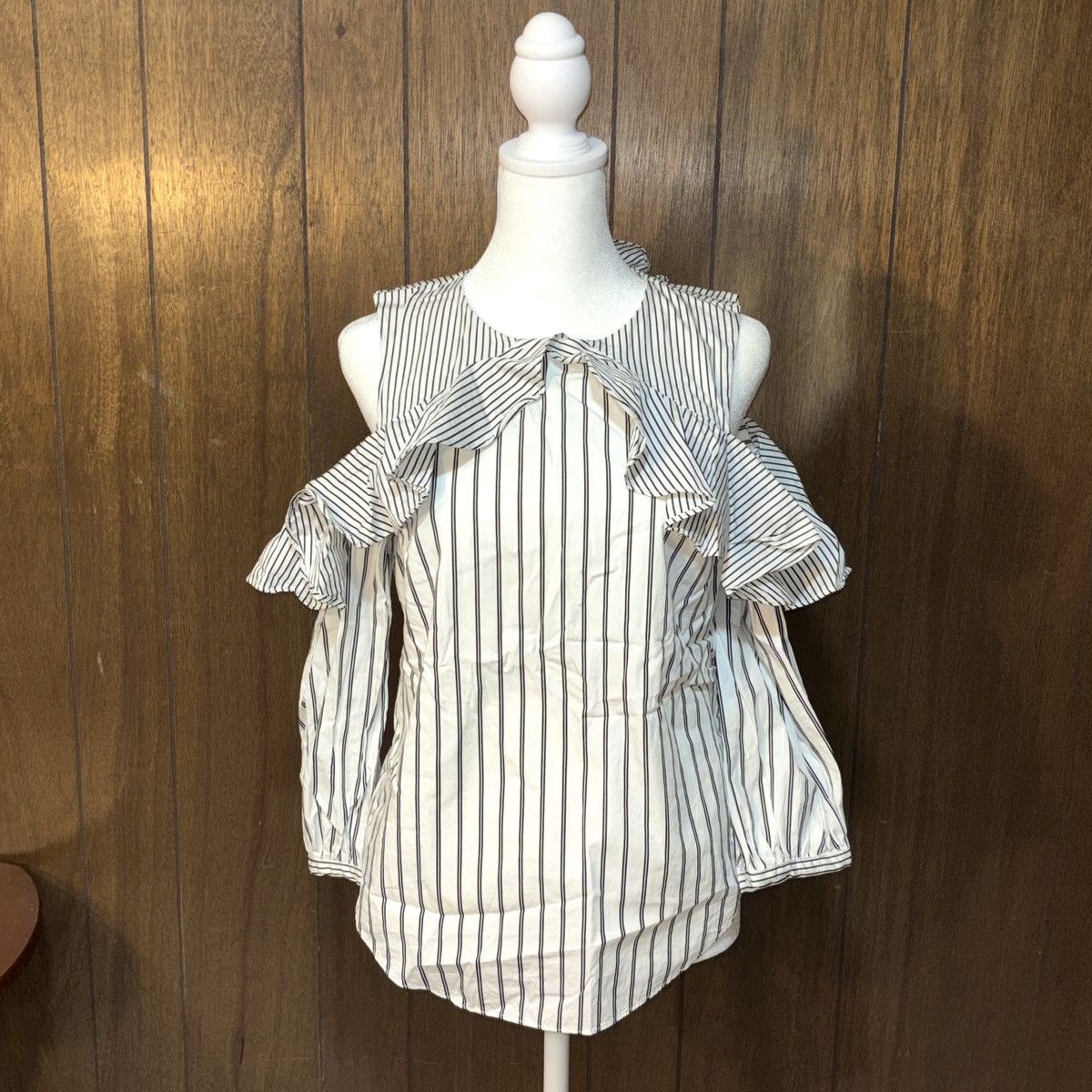 Ralph Lauren Lauren Ralph Lauren Striped Cold Shoulder Blouse Womens Size S / US 4 / IT 40 - 8 Thumbnail