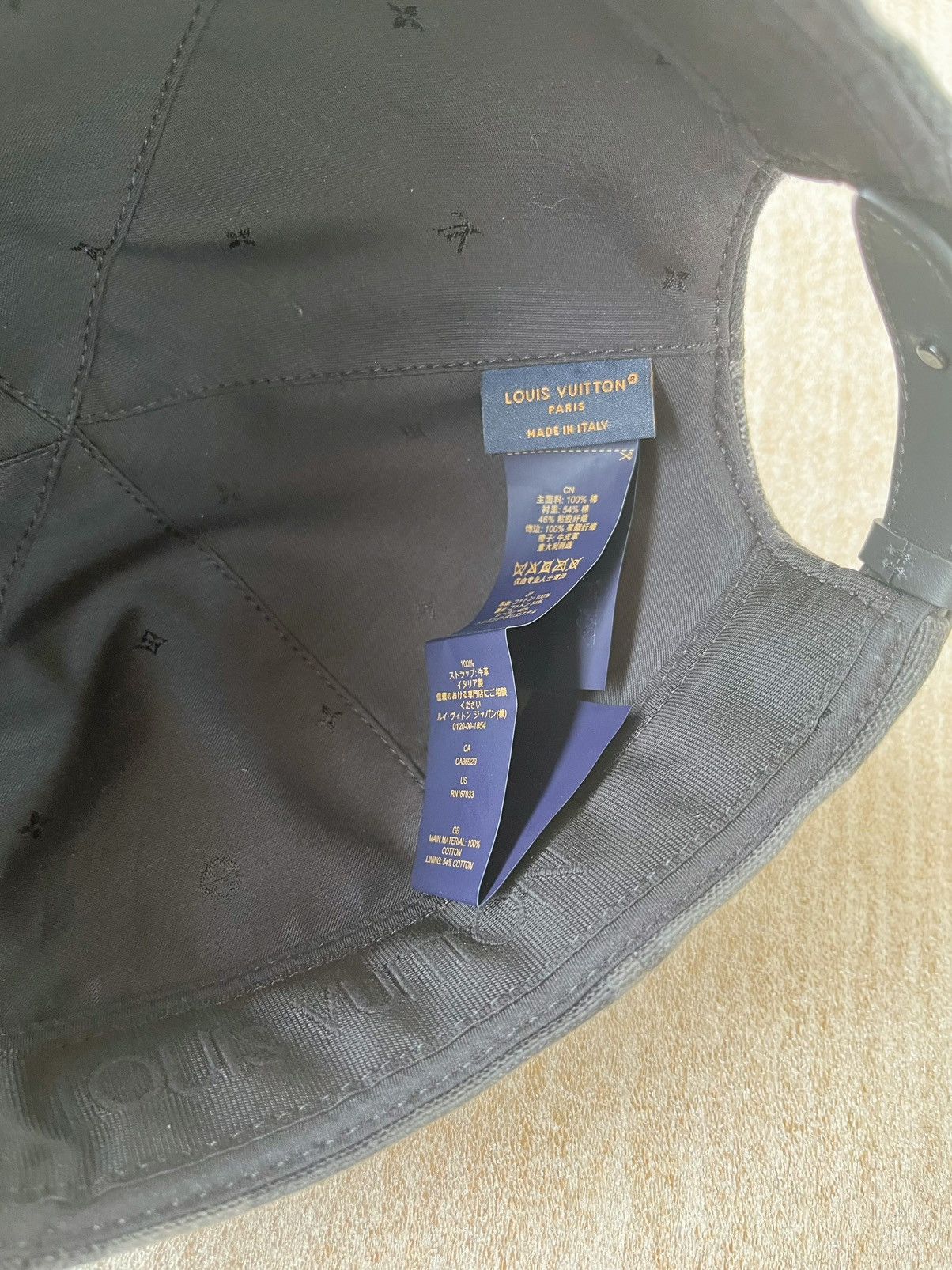 Louis Vuitton This is Louis Vuitton's new fashion hat Size ONE SIZE - 3 Thumbnail