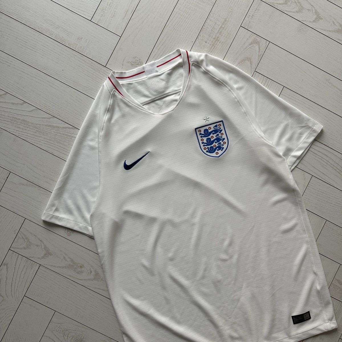 Other England x Nike Football jersey 2018 Home white size L y2k Size US L / EU 52-54 / 3 - 3 Thumbnail