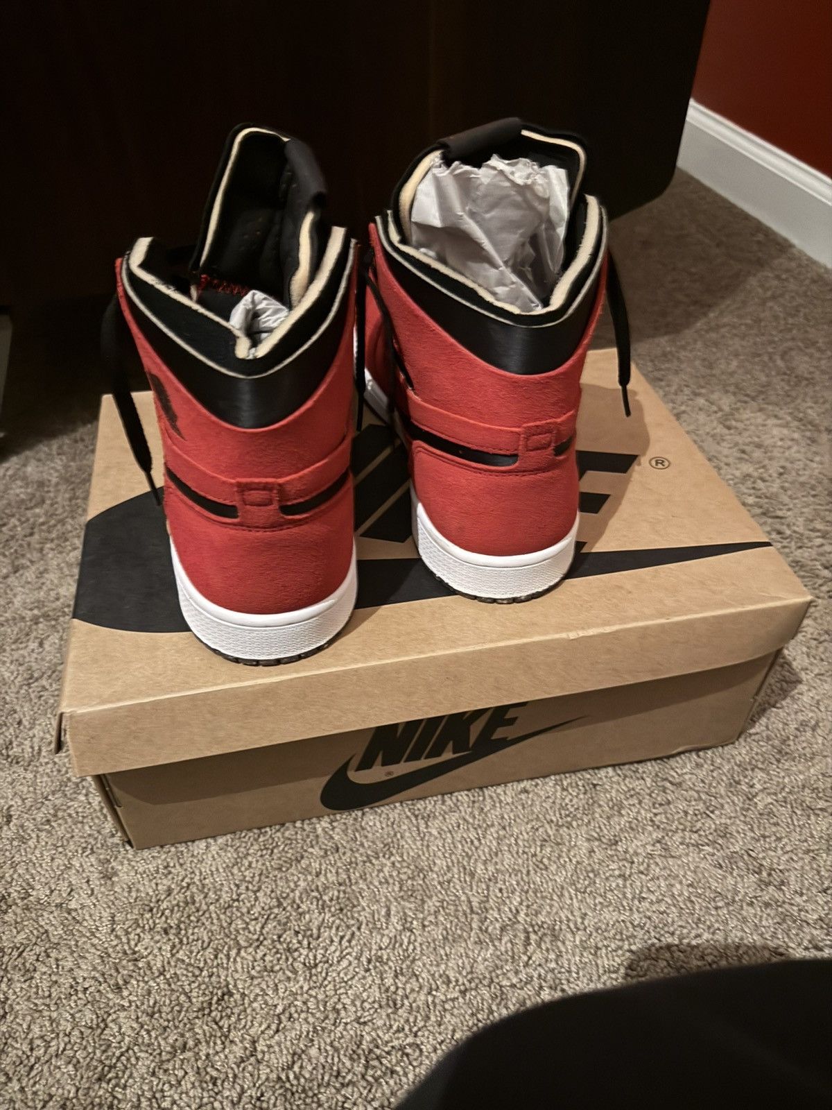 Jordan Brand Jordan 1 Size US 10 / EU 43 - 4 Thumbnail